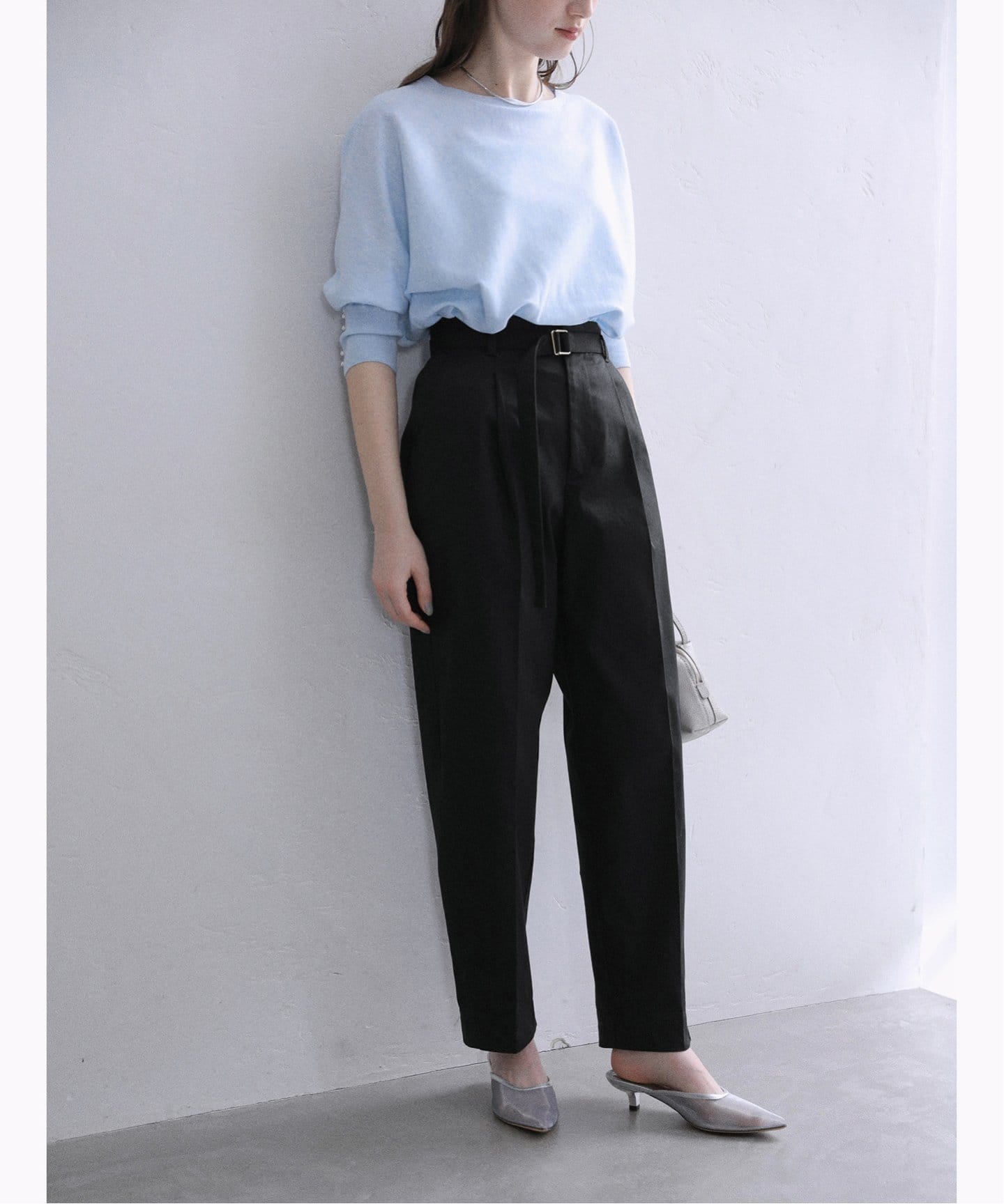 洗える】コットンサテンセミバレルパンツ（その他パンツ）｜La