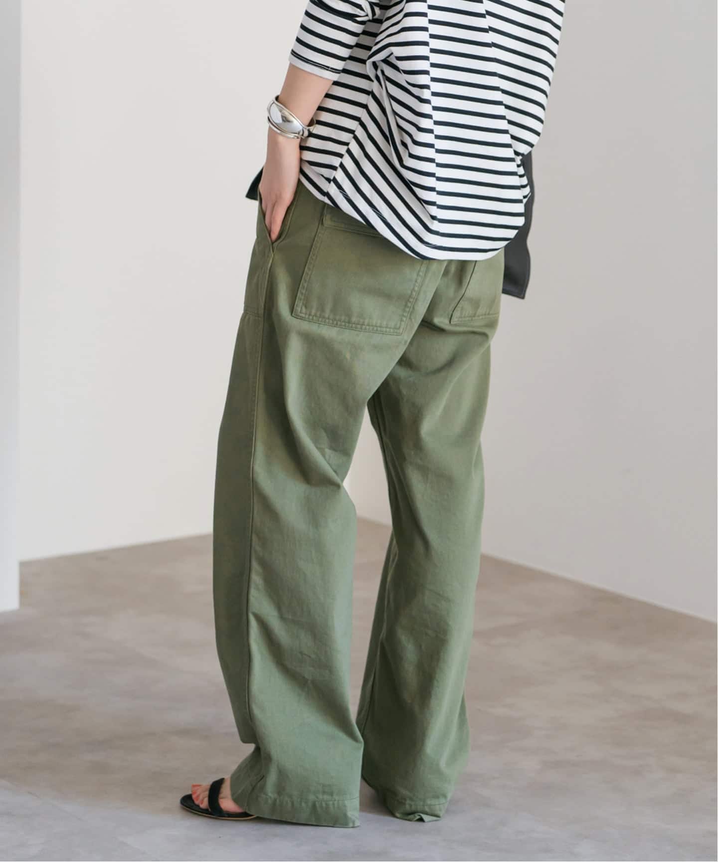 Spick and Span ルーズベイカーパンツ　カーキ 38 追加》ルーズベイカーパンツ（カーゴパンツ）｜Spick and Span