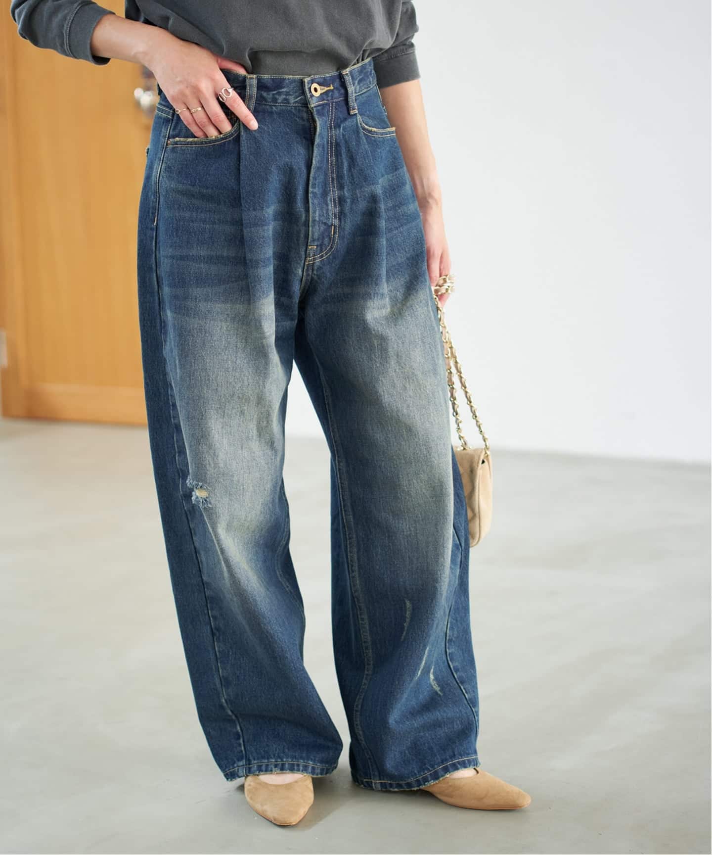 5 1/2 TUCKBARREL DENIM（デニムパンツ・ジーンズ）｜Spick and Span