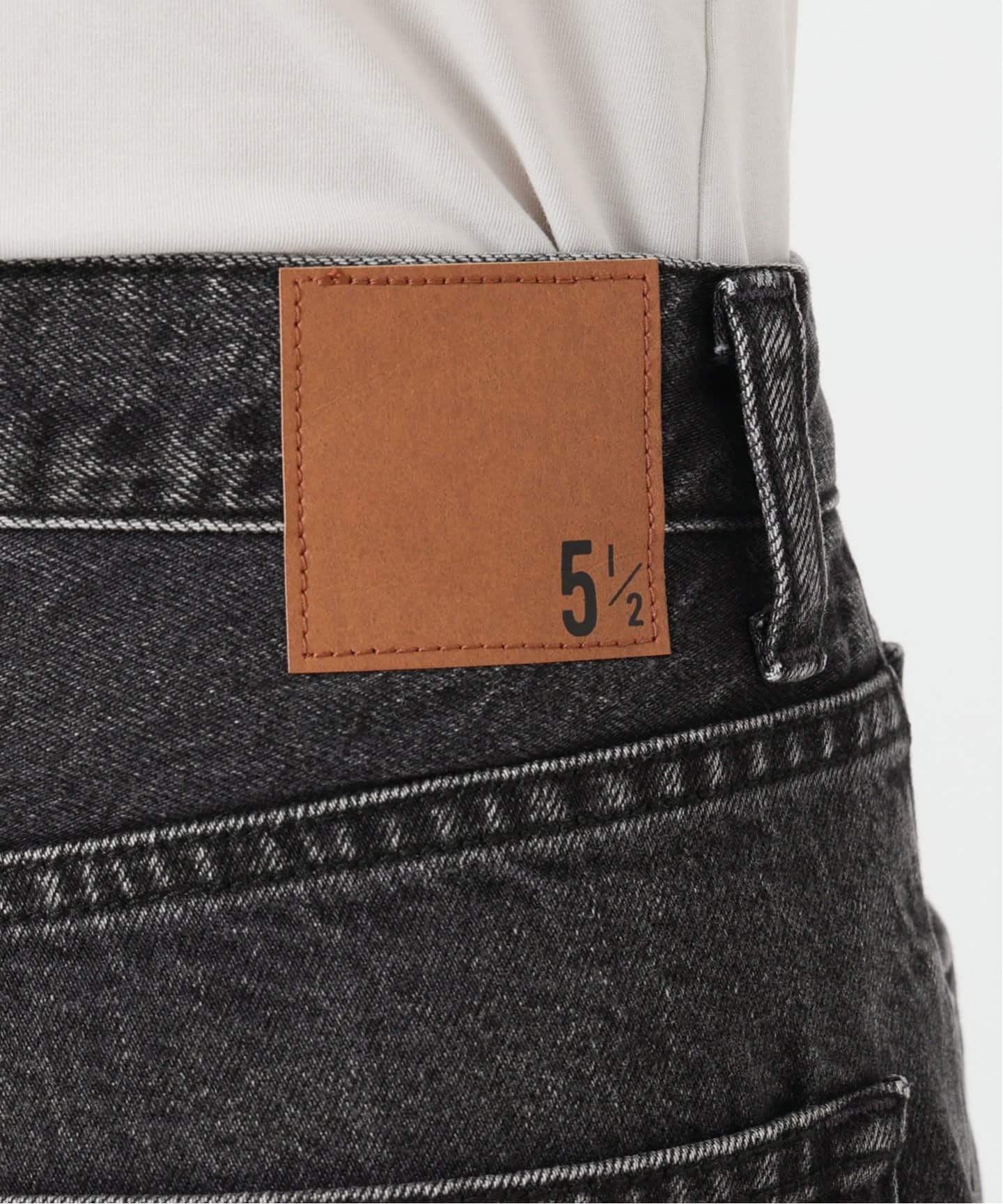 【未使用品】Spick & Span/スリットデニムパンツ/size29/黒 51/2 CURVE LINE_DENIM（デニムパンツ）｜Spick & Span