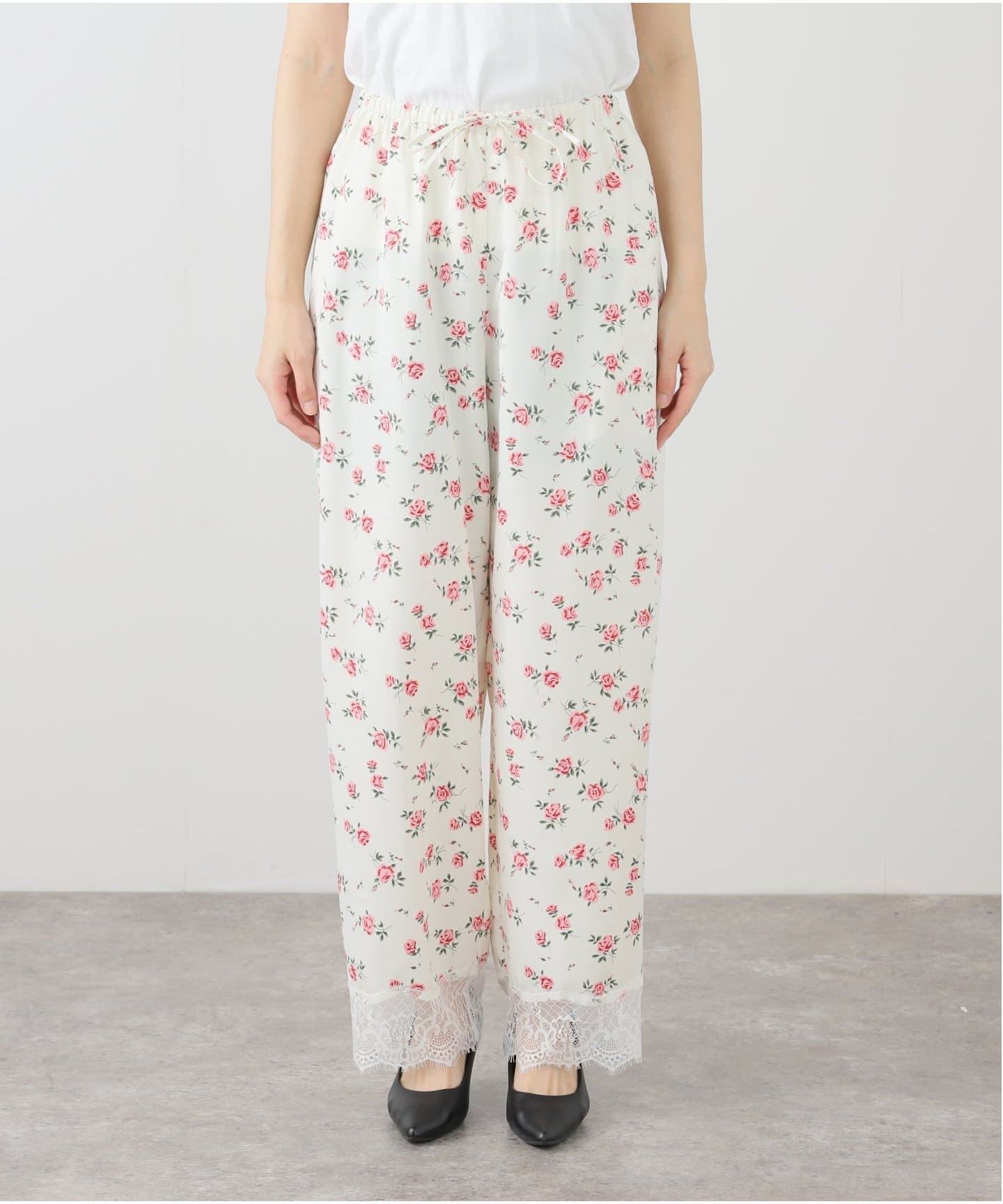 ローズプリントサテンイージーパンツ（その他パンツ）｜Spick