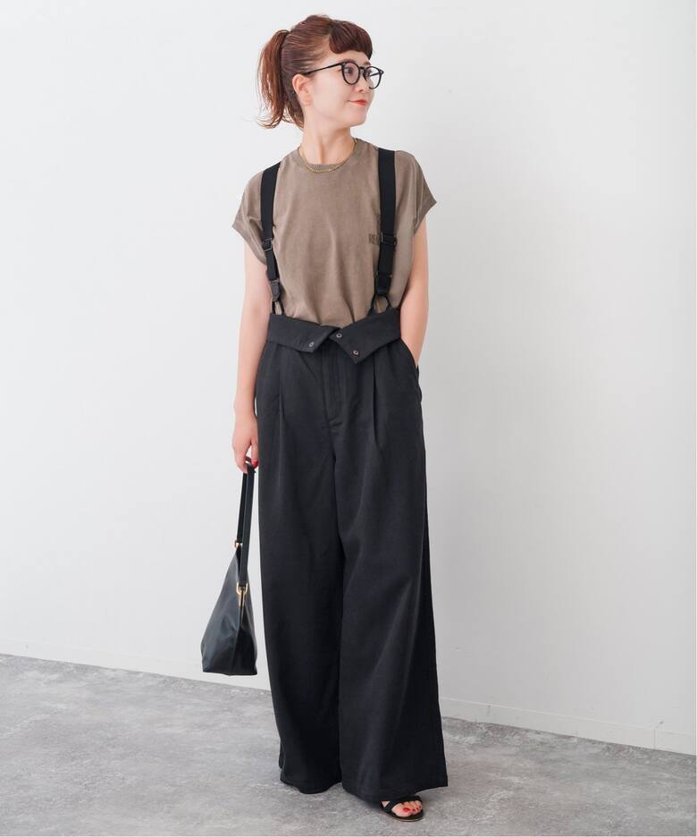 サスペンダー付きピーチツイルタックパンツ（その他パンツ）｜Spick 