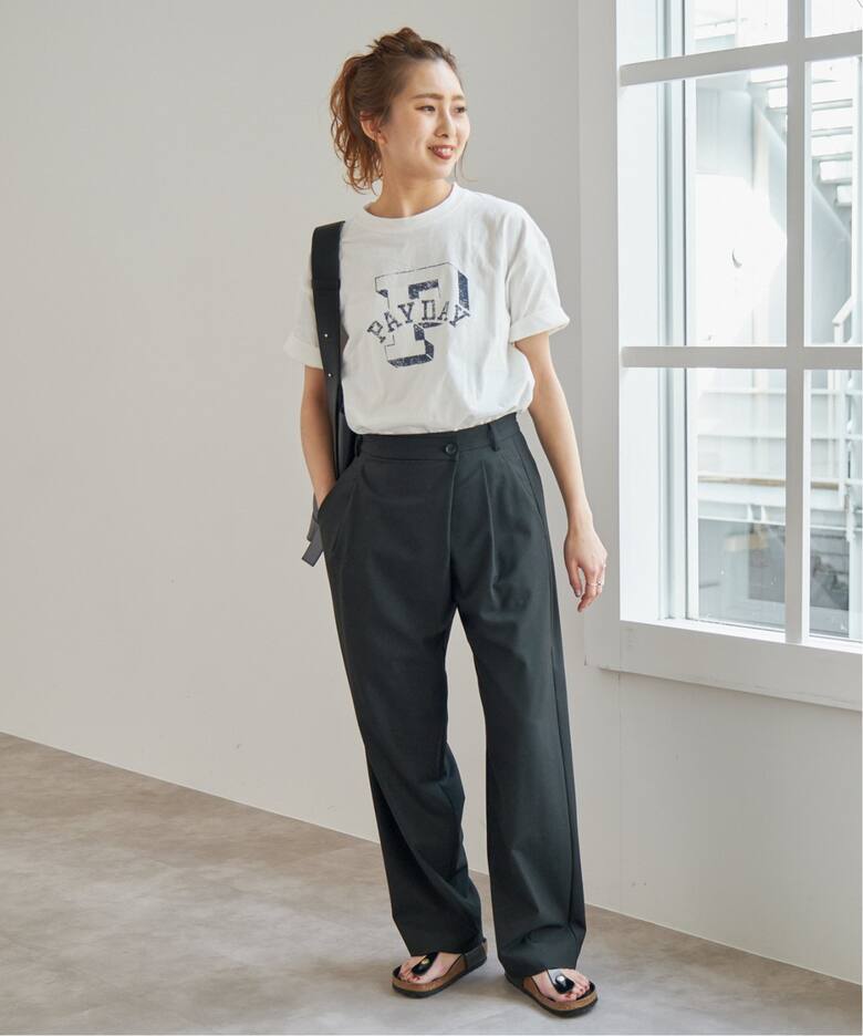 サスペンダー付きアシンメトリータックパンツ（スラックス）｜Spick 