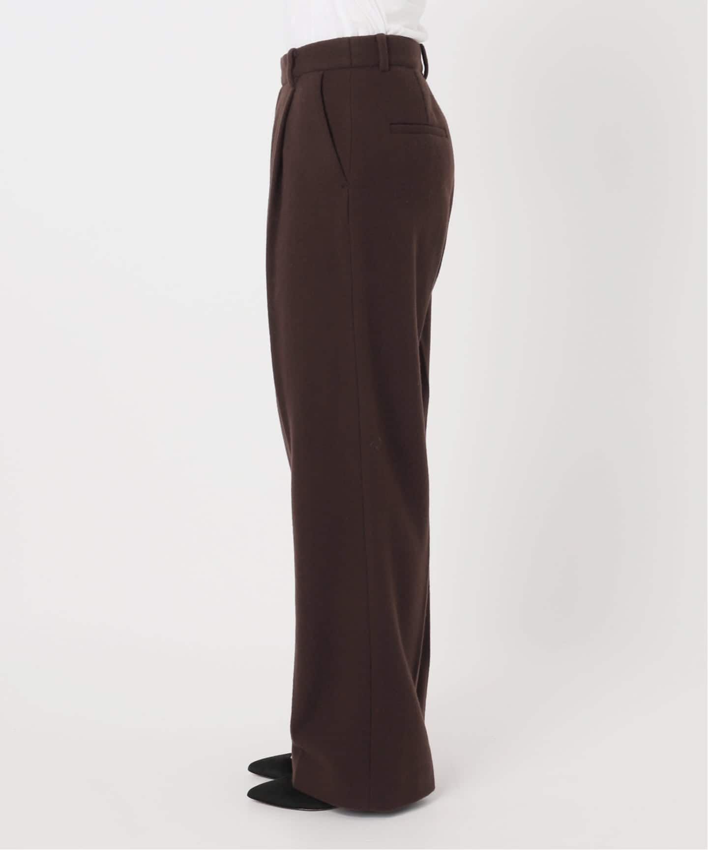 Higuchi*Sビーバーストレートタックパンツ（スラックス）｜Spick and