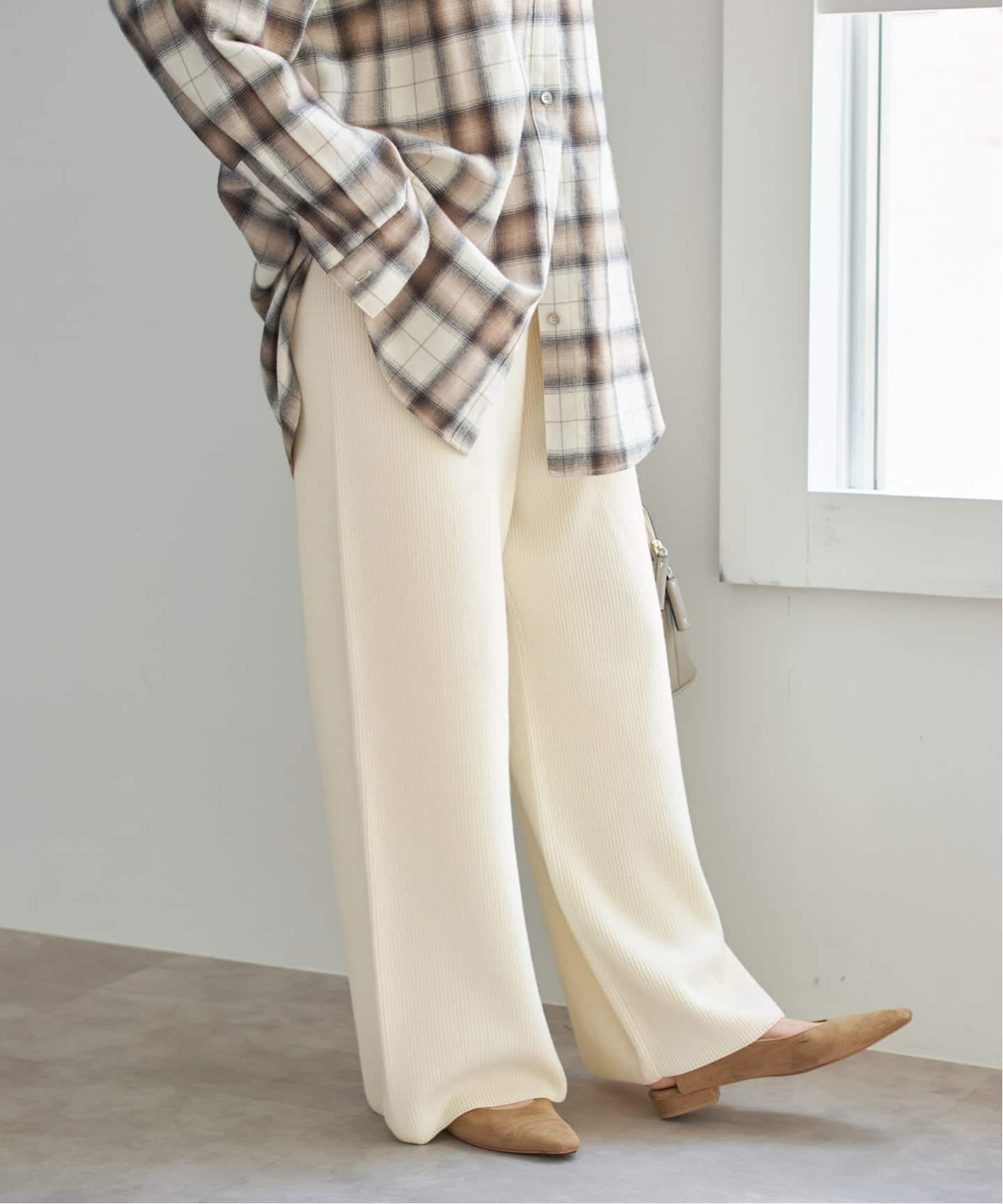 《予約》片畦ニットパンツ