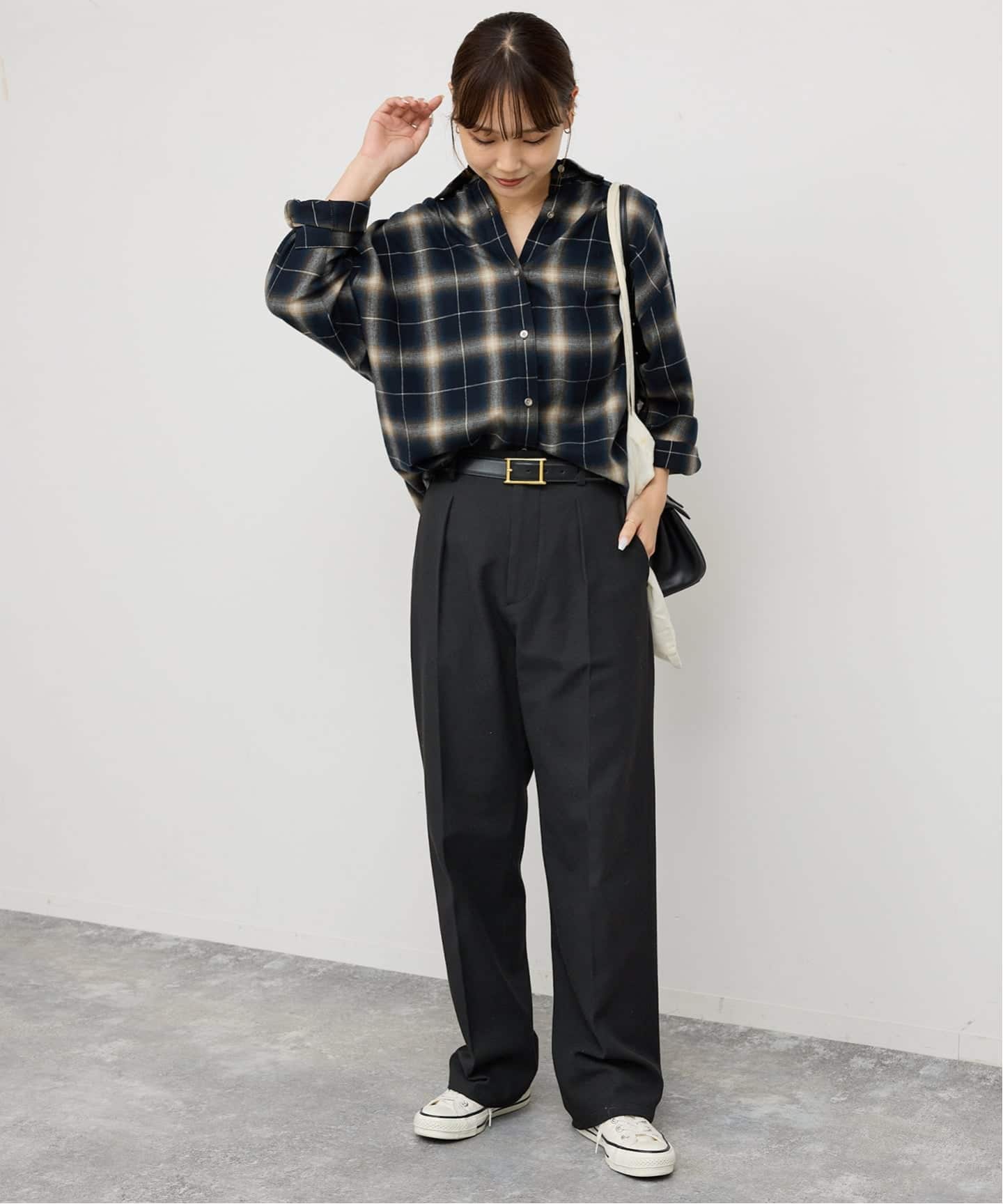 Spick ＆ Span 両面起毛テーパードパンツ 34サイズ 予約》起毛タックテーパードパンツ（スラックス）｜Spick and