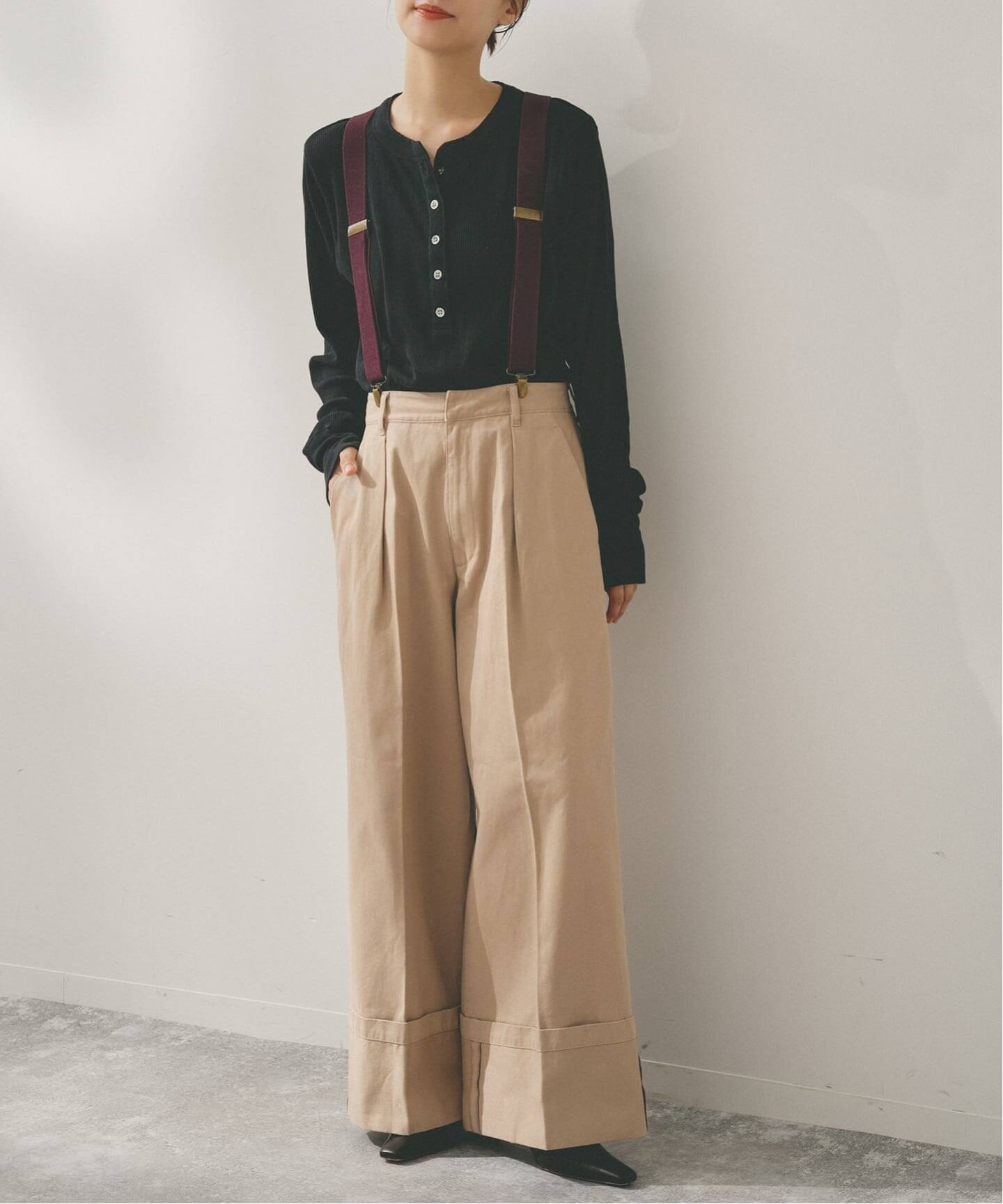 HaversackATTIRE チノパン HaversackATTIRE チノパン