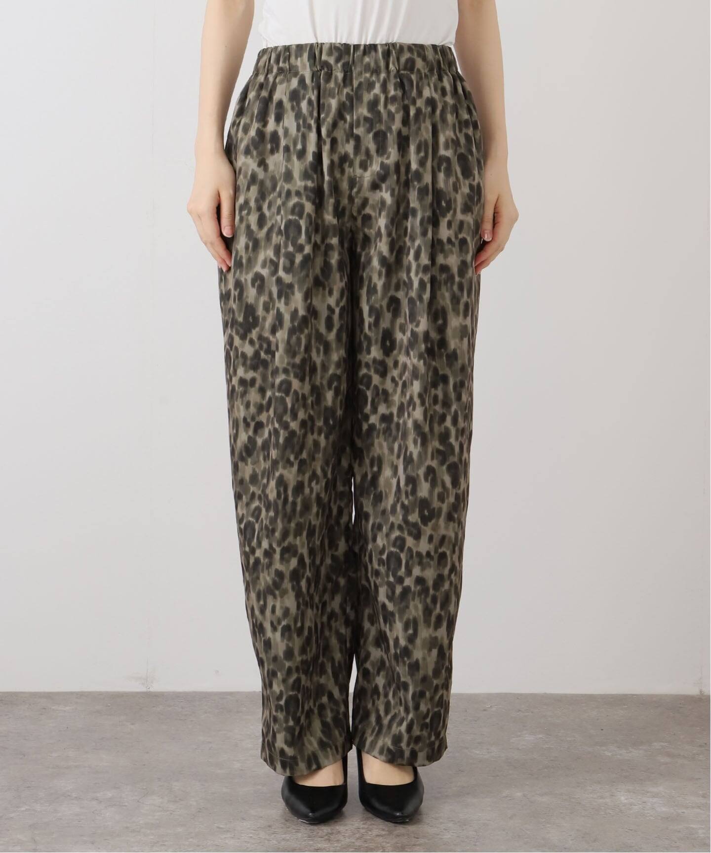 レオパードプリントイージーパンツ（その他パンツ）｜Spick and Span