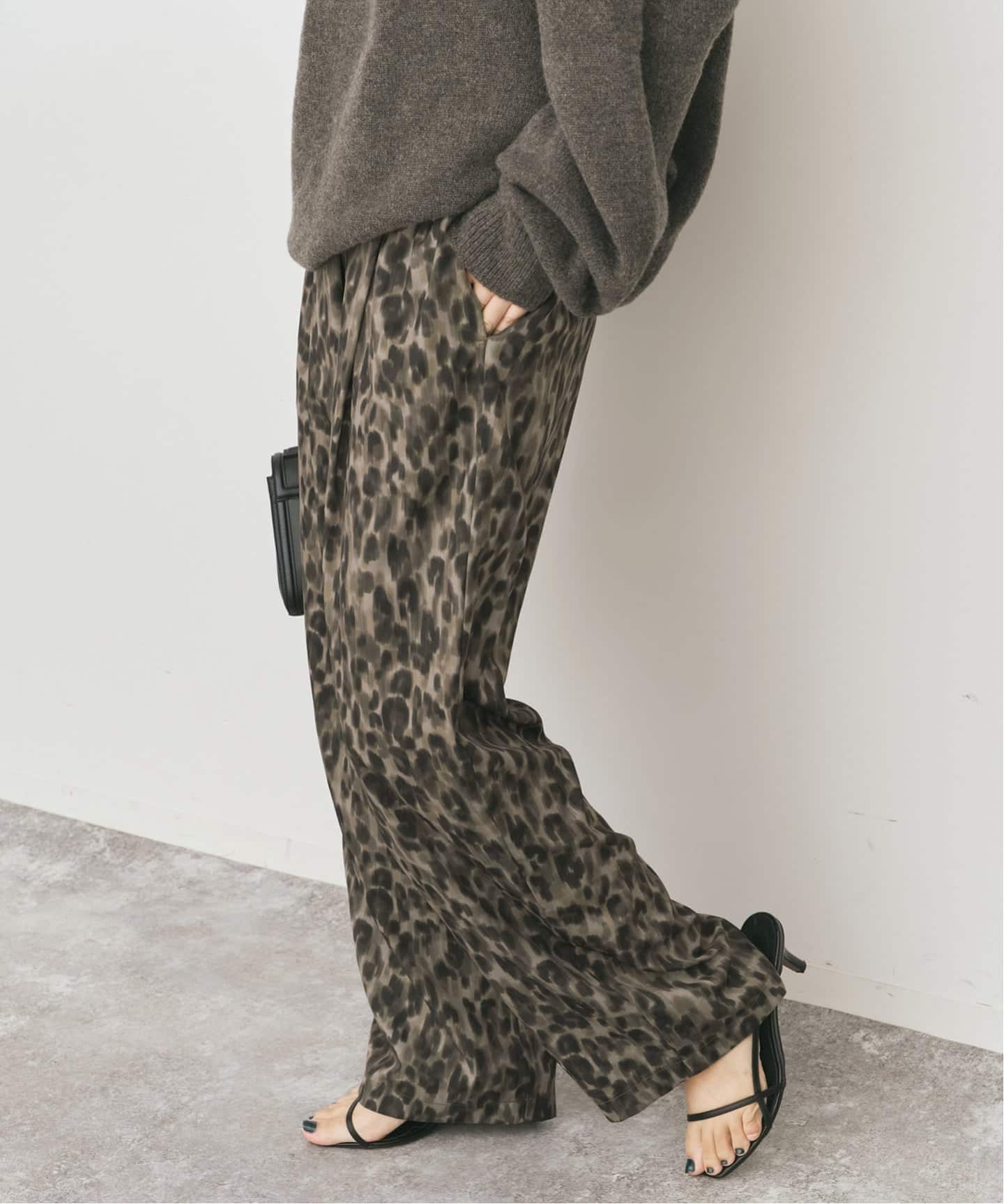 spick&span レオパードプリントイージーパンツ レオパードプリントイージーパンツ（その他パンツ）｜Spick and Span