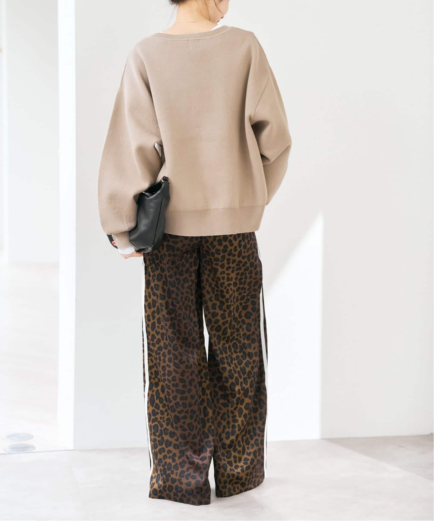 adidas / アディダス LEO PRINT WIDE LEG SATIN PANTS（ジャージ