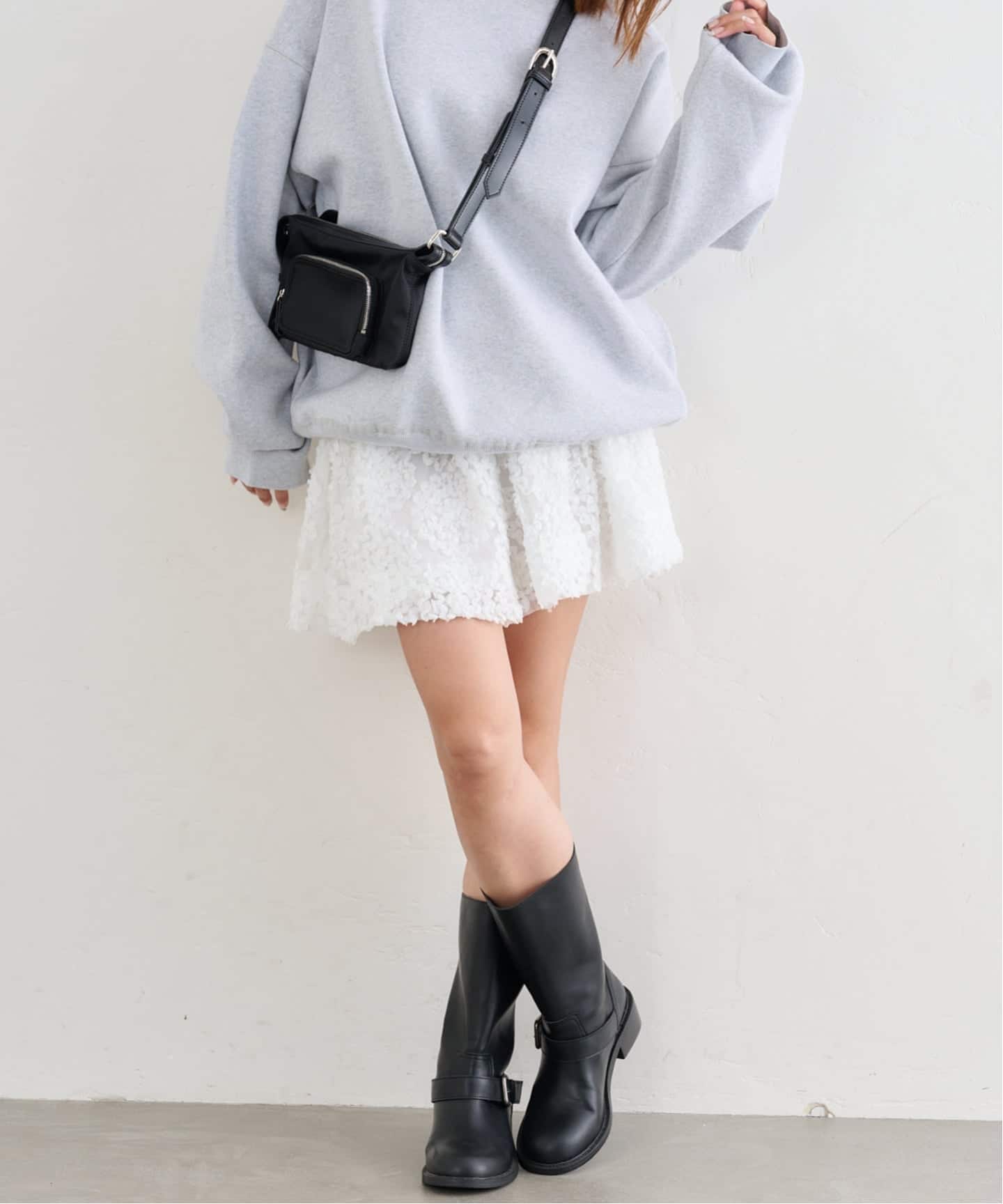 treat ürself サテンバルーンショートパンツ　F ホワイト treat ürself サテンバルーンショートパンツ F ホワイト satin