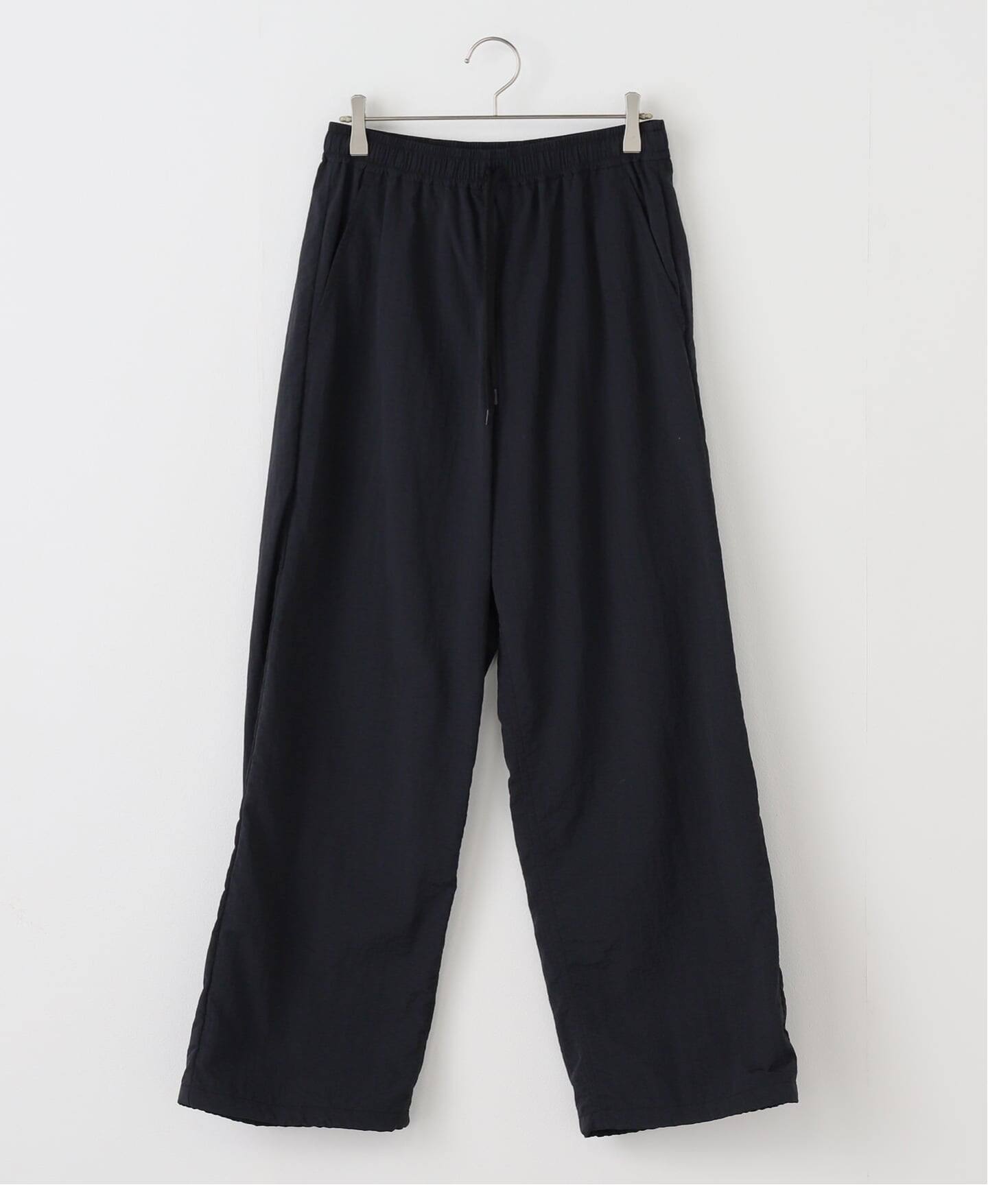 新品　FRAMeWORK ナイロンカーゴパンツ　フレームワーク FRAMeWORK（フレームワーク）の「ナイロンカーゴパンツ