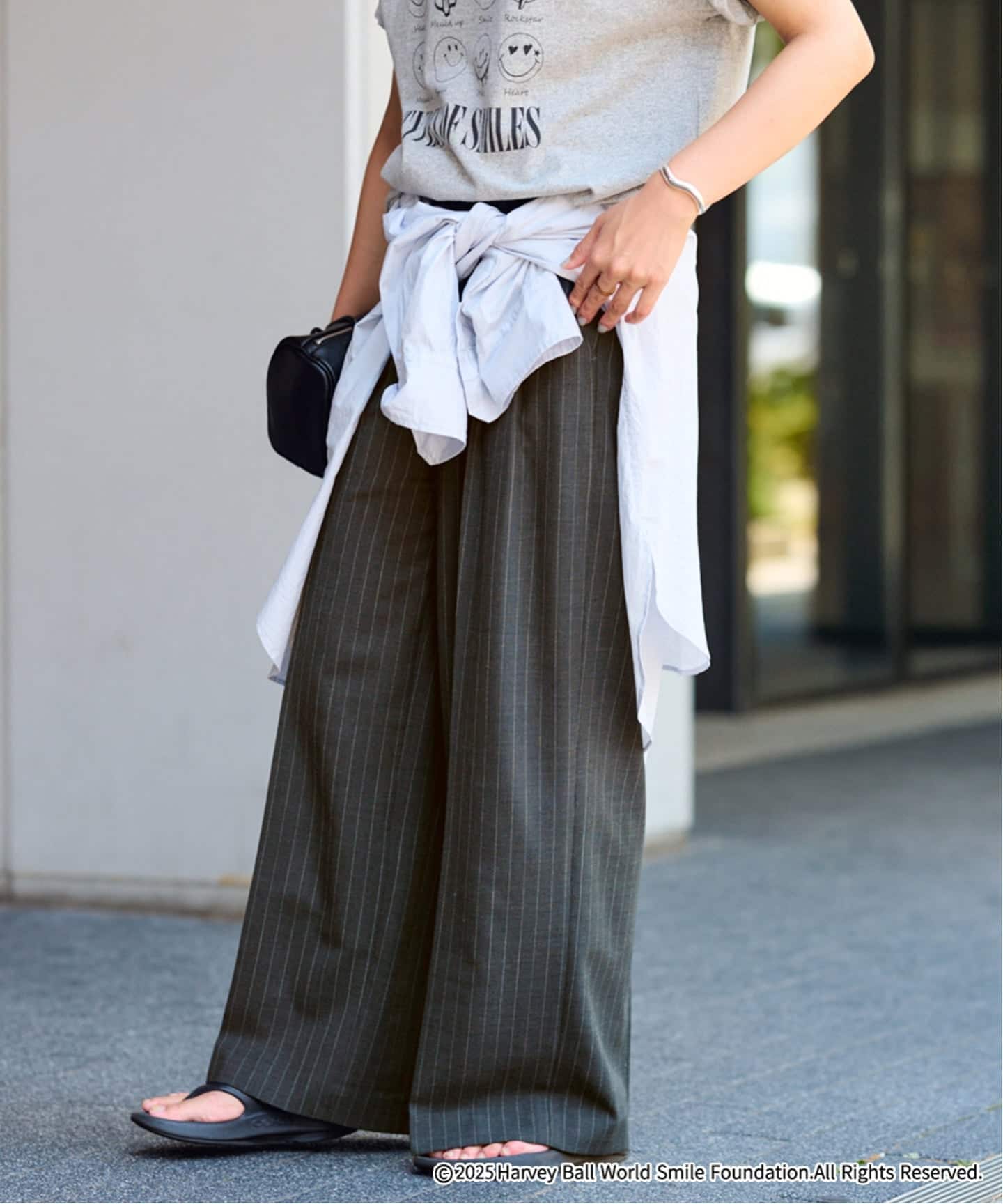 ウォッシャブルTWストライプタックワイドパンツ（スラックス