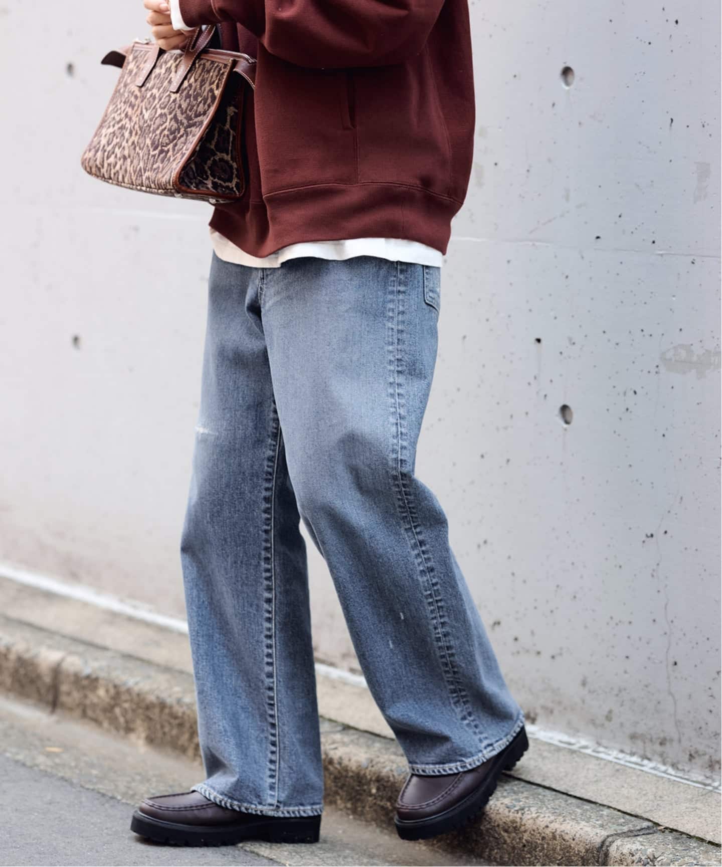 FRAMeWORK ストレートデニム サイズ40 NEWデニムストレートパンツ（デニムパンツ・ジーンズ