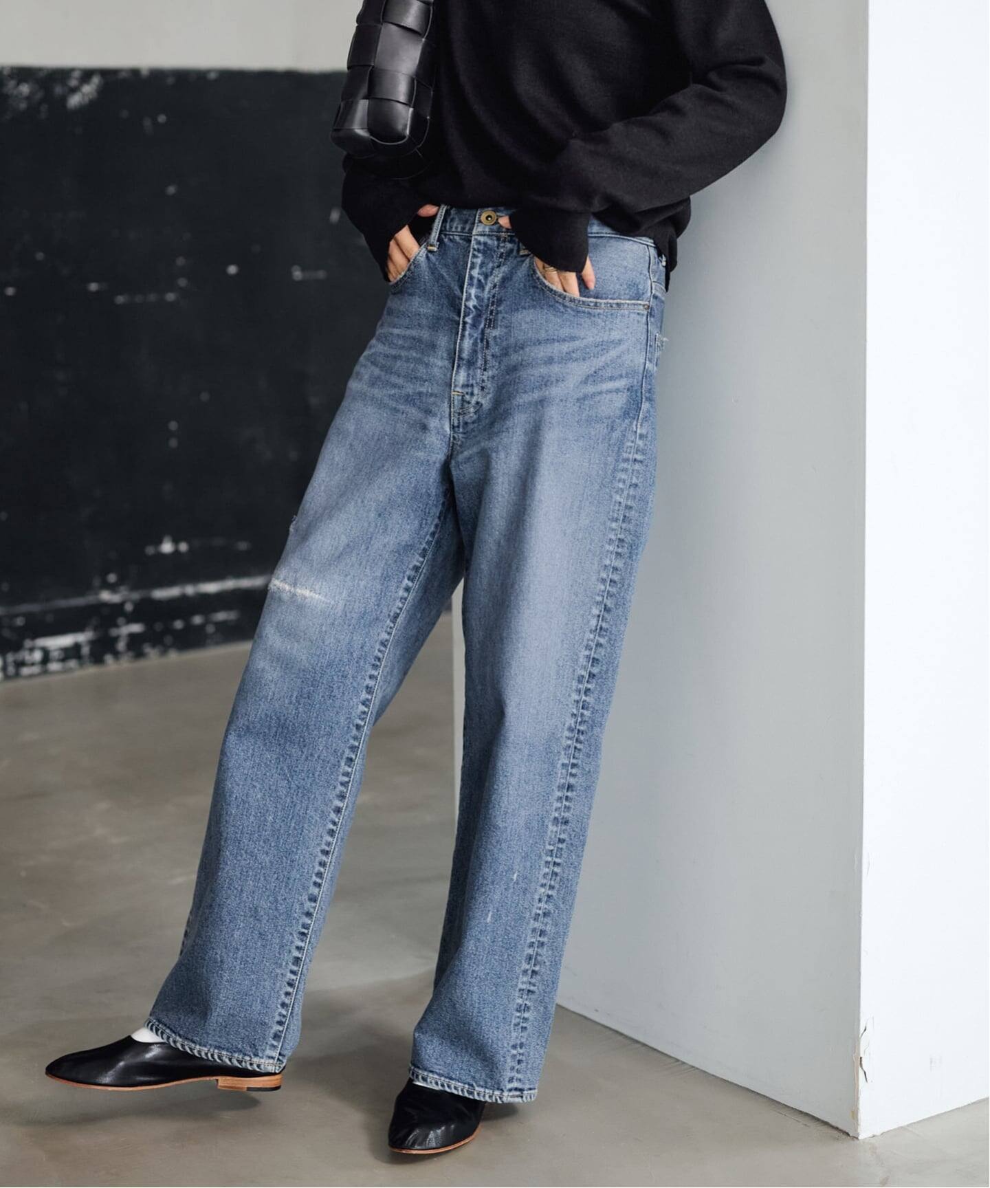 FRAMeWORK デニムストレートパンツ　新品　40サイズ FRAMeWORK ストレートデニムパンツ サイズ40 FRAMeWORK ジーンズ