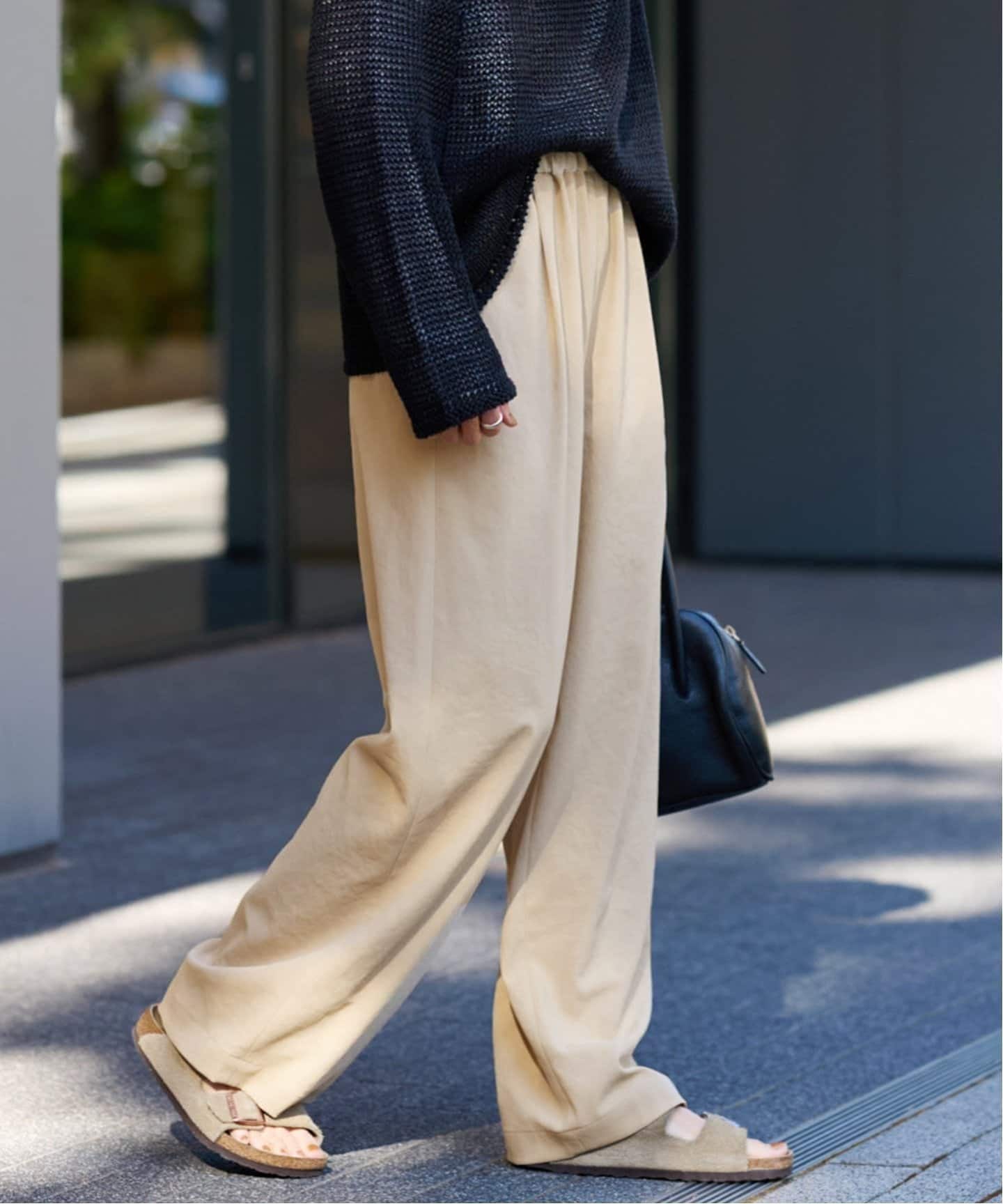 新品　FRAMeWORK ポリエステルツイルリラックスパンツ　ホワイト　2025 ≪追加≫ 手洗い可 / ポリエステルツイルリラックスパンツ