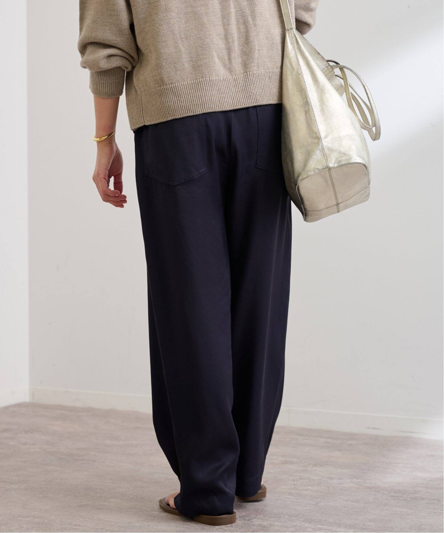 framework C/LIオールインワン Lightweight Organic Cotton Terry Box-Top | EILEEN FISHER