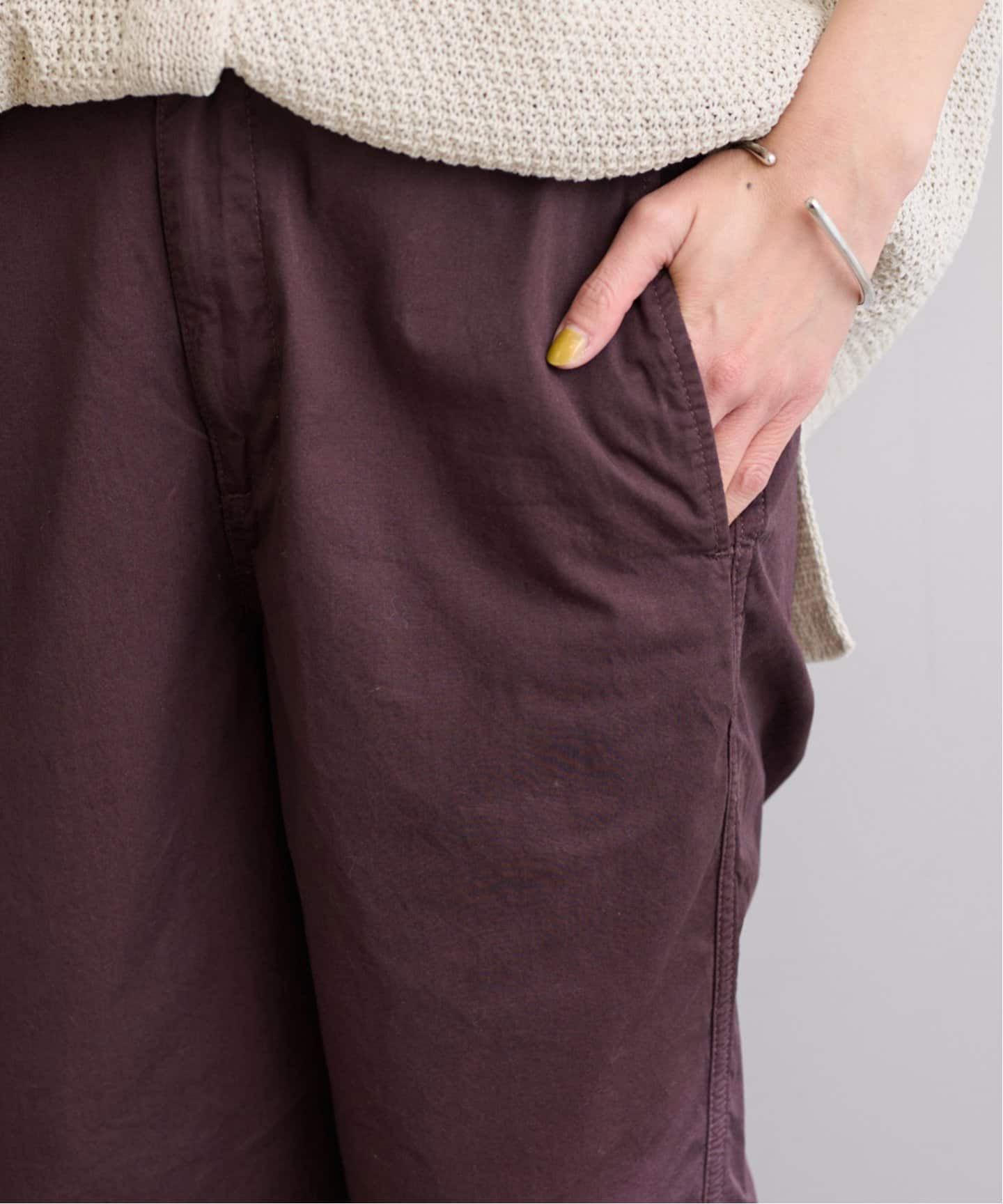 LIGHT CHINO クロップドパンツ（チノパンツ）｜FRAMeWORK（フレーム