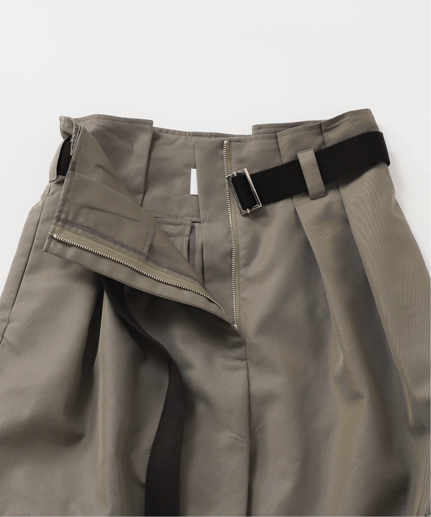 FRAMeWORK oll*FRAMeWORK ハイウエストカーゴパンツ oll*FRAMeWORK ハイウエストカーゴパンツ（カーゴパンツ）｜FRAMeWORK