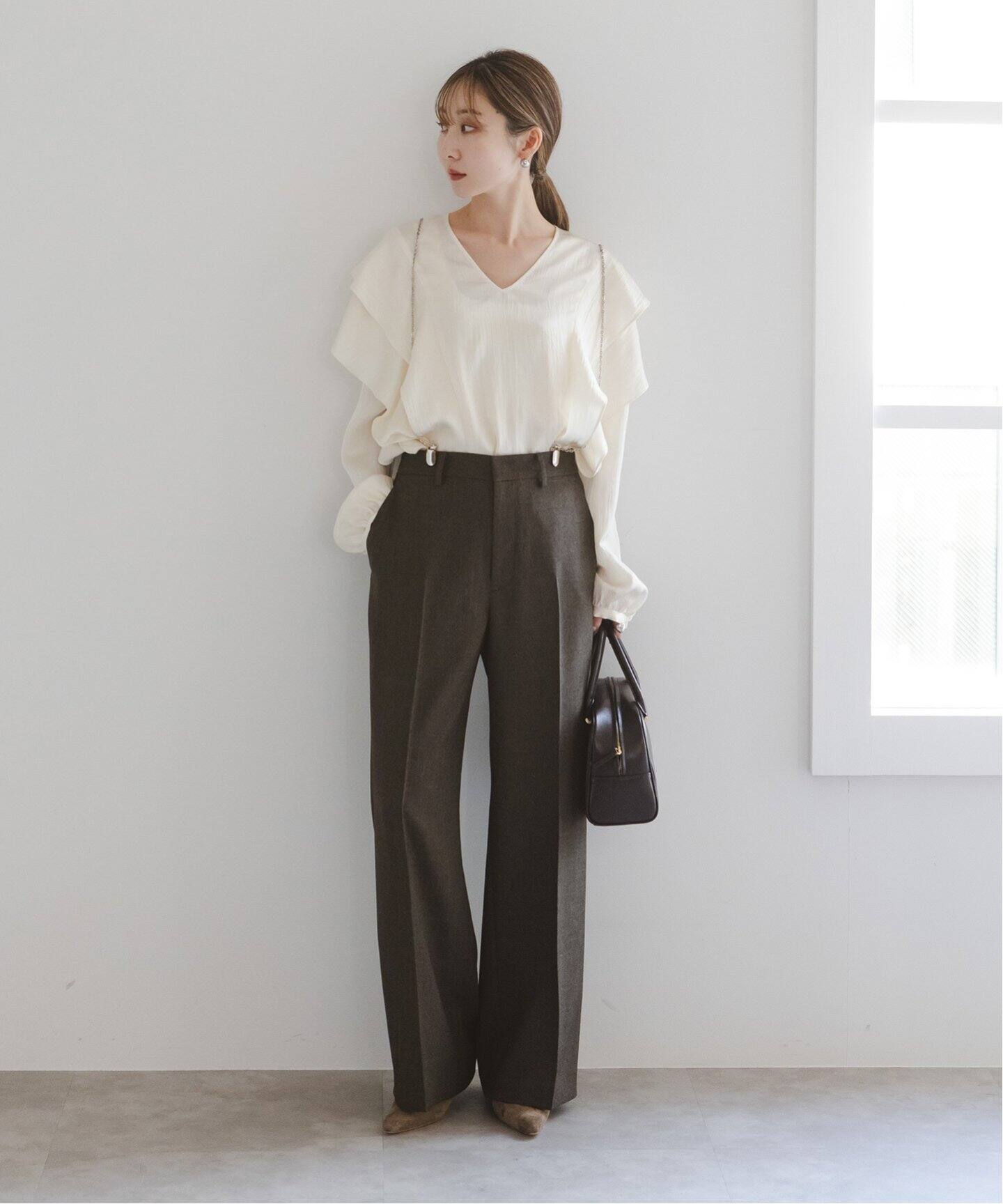 チェーンサスペンダー付きストレートパンツ（スラックス