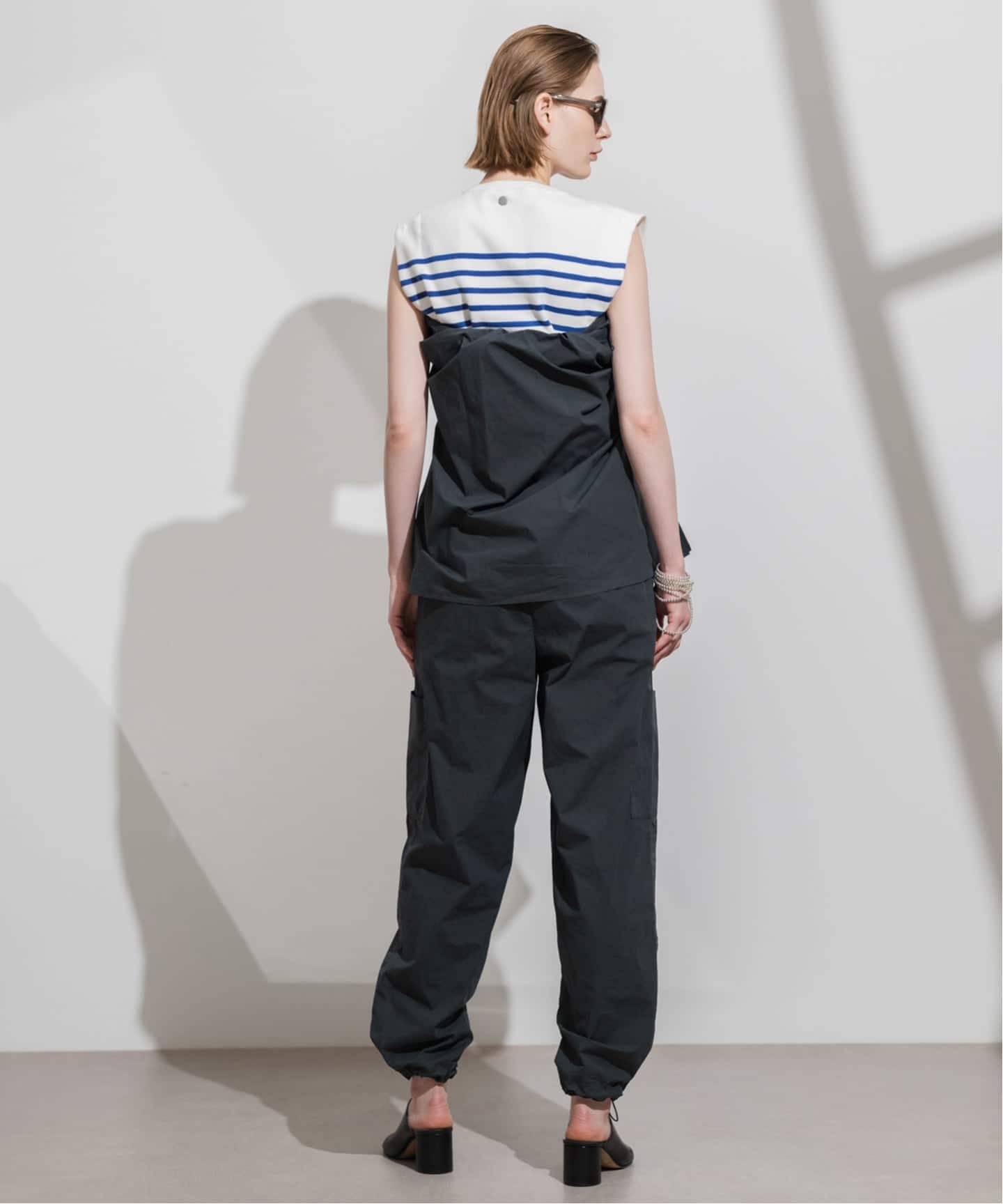 CALMER ナチュラルダイパンツ カルメール パラシュートパンツ CALMER / カルメール】別注 ナチュラルダイ パラシュートパンツ