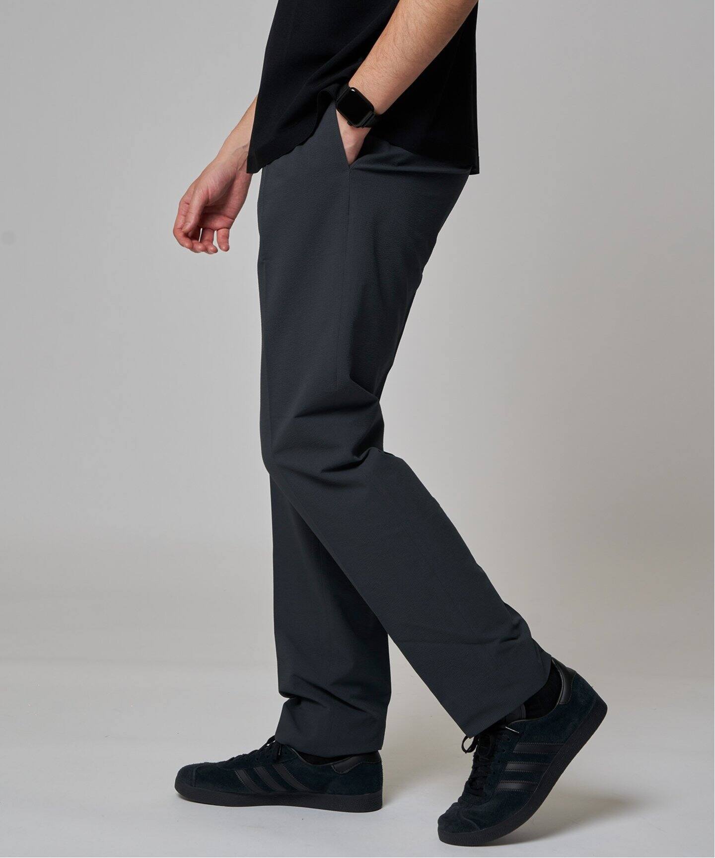 吸水速乾機能”ドライサッカー ウエストマジック スラックス