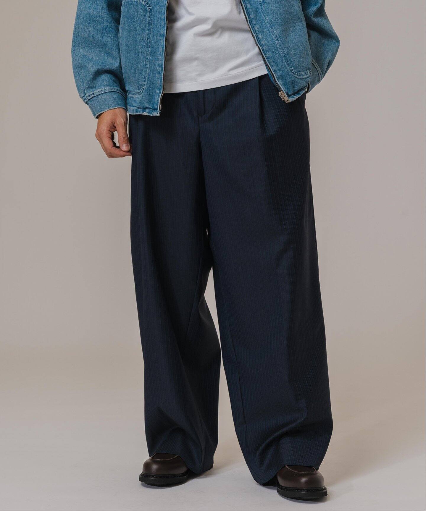 LA BOUCLE(ラブークル) Loro Piana Fabric ワイドパンツ（スラックス 