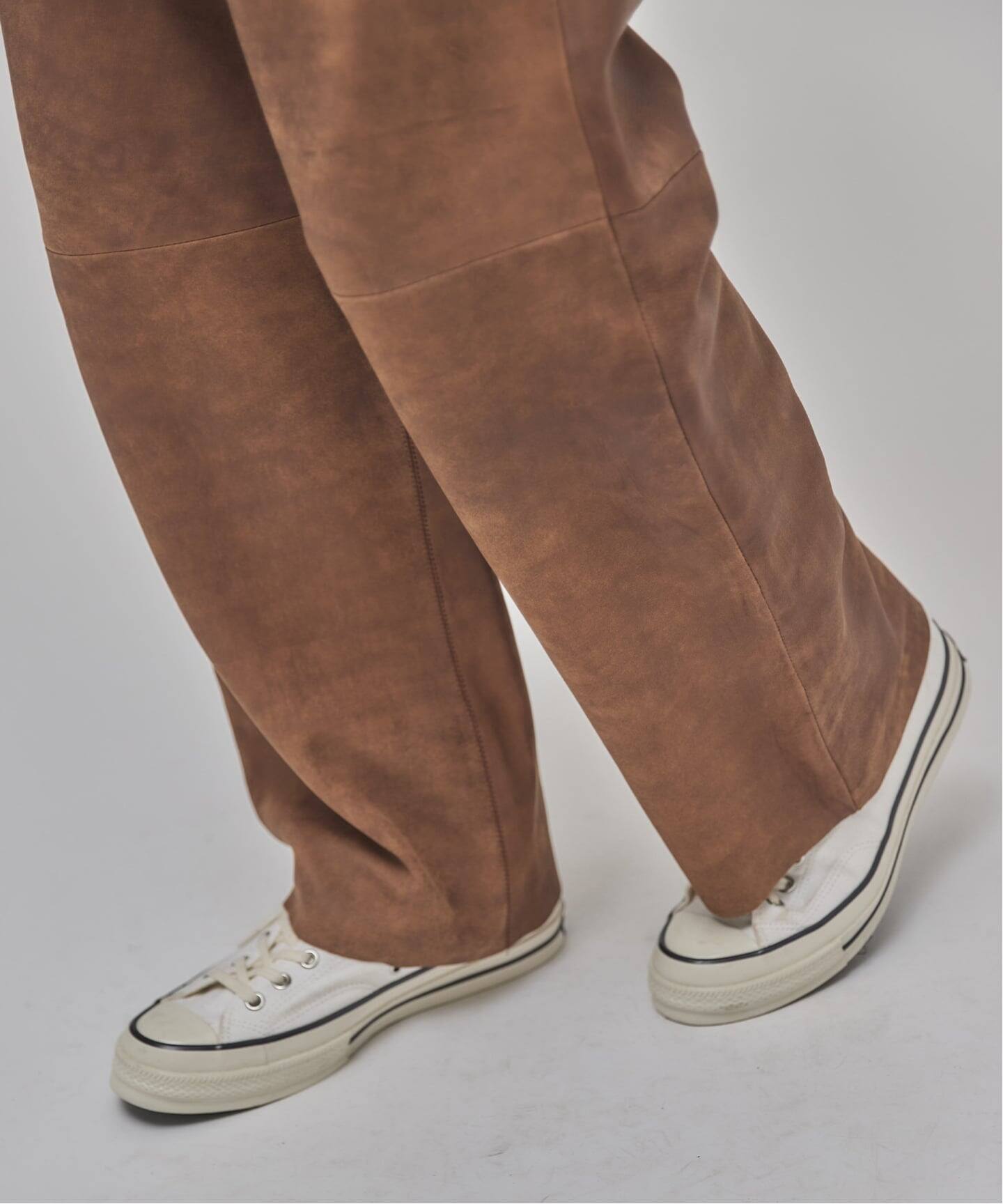LA BOUCLE (ラブークル) LAMB LEATHER ワイド トラウザー（その他