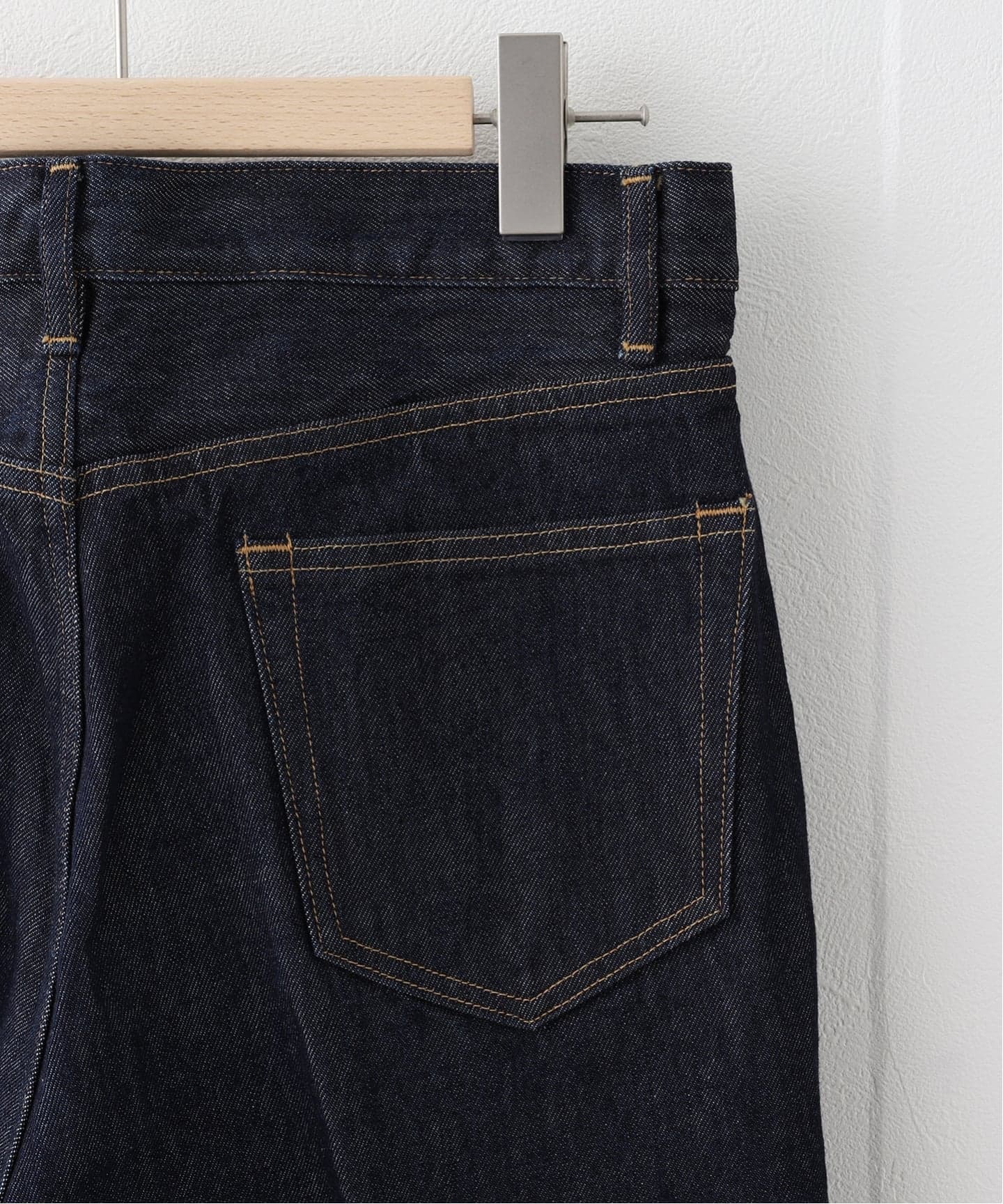 オーラリー デニムパンツ HARD TWIST DENIM 5P PANTS AURALEE＞ HARD TWIST DENIM 5P PANTS/ハードツイストデニム 5