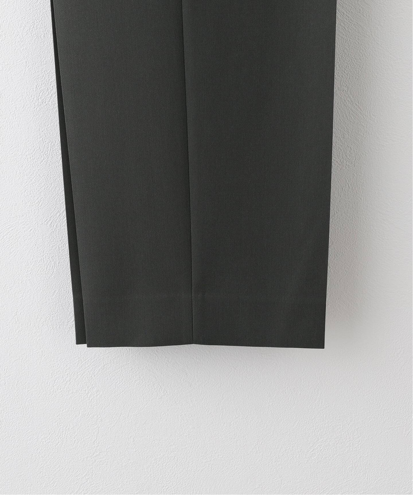 AURALEE (オーラリー) LIGHT WOOL MAX GABARDINE TWO-TUCK SLACKS