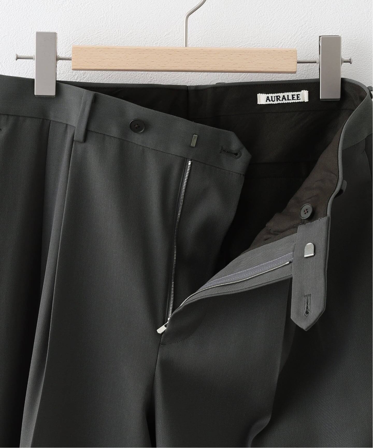 AURALEE  21AW/LIGHT SLACKS スラックスパンツ　ウール AURALEE (オーラリー) LIGHT WOOL MAX GABARDINE TWO-TUCK