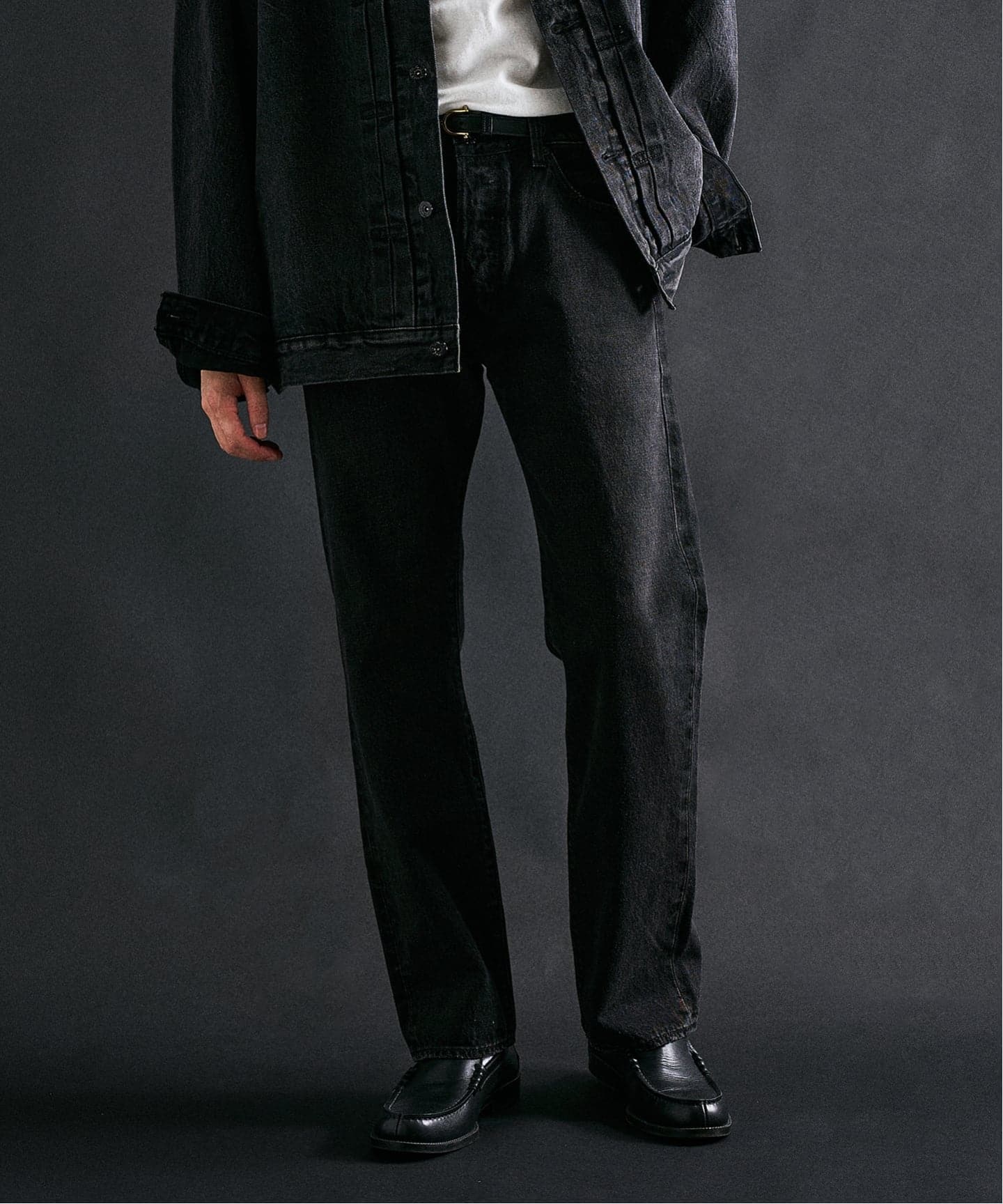 EDIFICE×リーバイス 30th 別注 501 デニム BLACK L30 Levi's(リーバイス) 30th 別注 501(R) BLACK L30（デニムパンツ