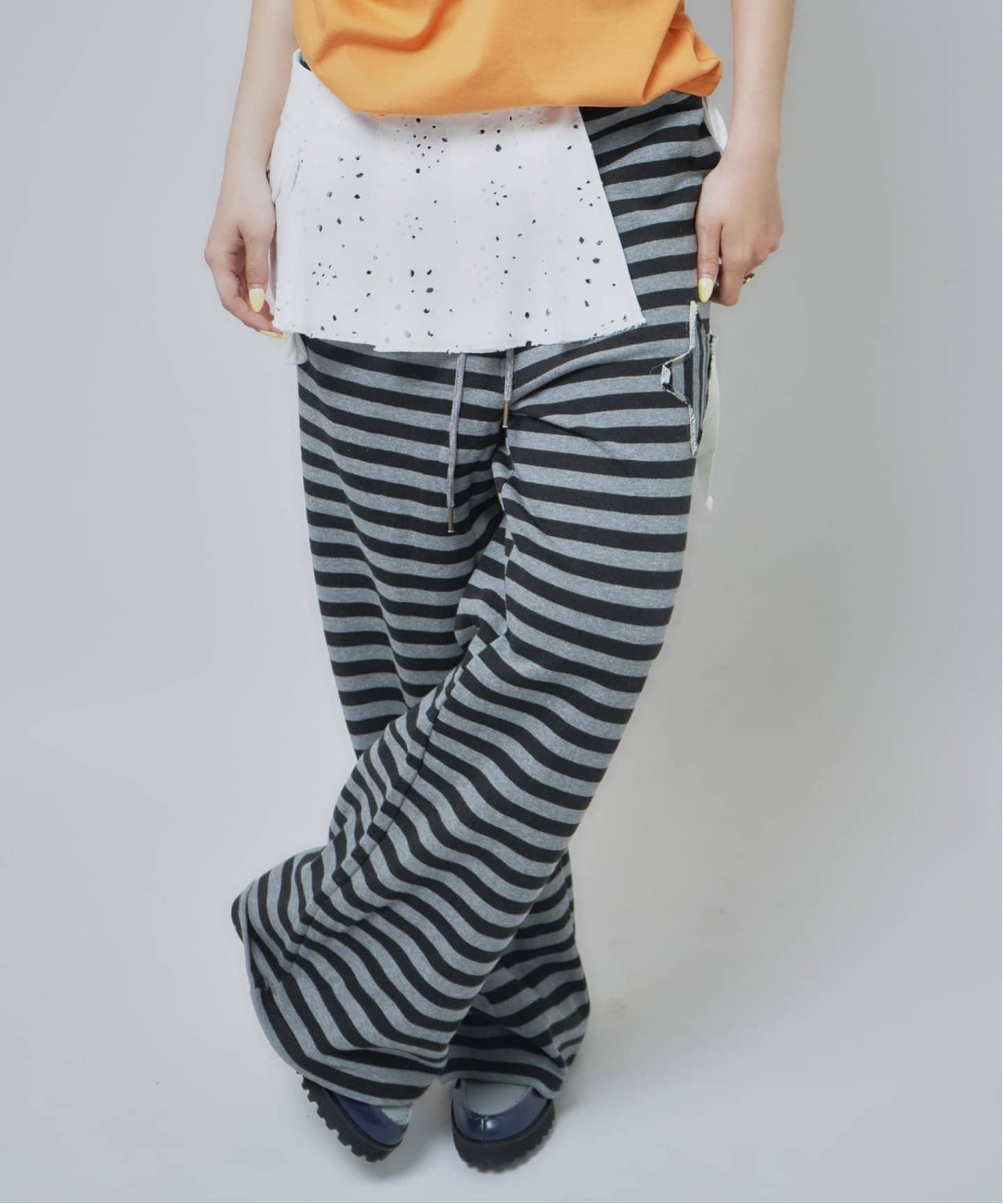 ★EXPIRED GIRL★ Striped Big Sweatpants EGPA4C001ST0 Geek Office / ギークオフィス】Expired Girl / BIG Sweatpants