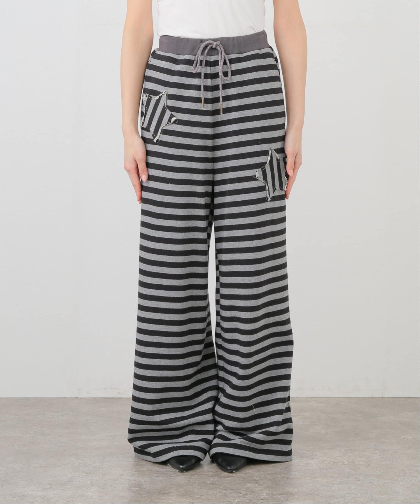 ★EXPIRED GIRL★ Striped Big Sweatpants EGPA4C001ST0 Geek Office / ギークオフィス】Expired Girl / BIG Sweatpants
