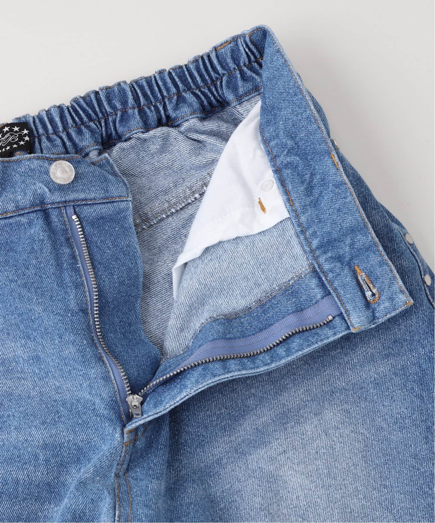 AFB / エーエフビー STRAIGHT STUDDED PANTS（デニムパンツ