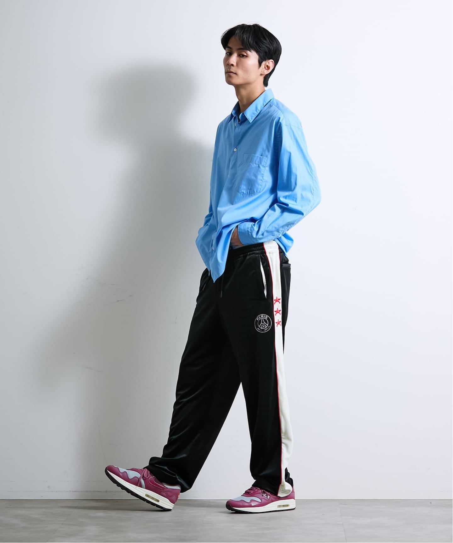 【入手困難】paris saint german️jordan トラックパンツ Paris Saint-Germain &frasl; パリ・サン＝ジェルマンJP PIPING PANTS