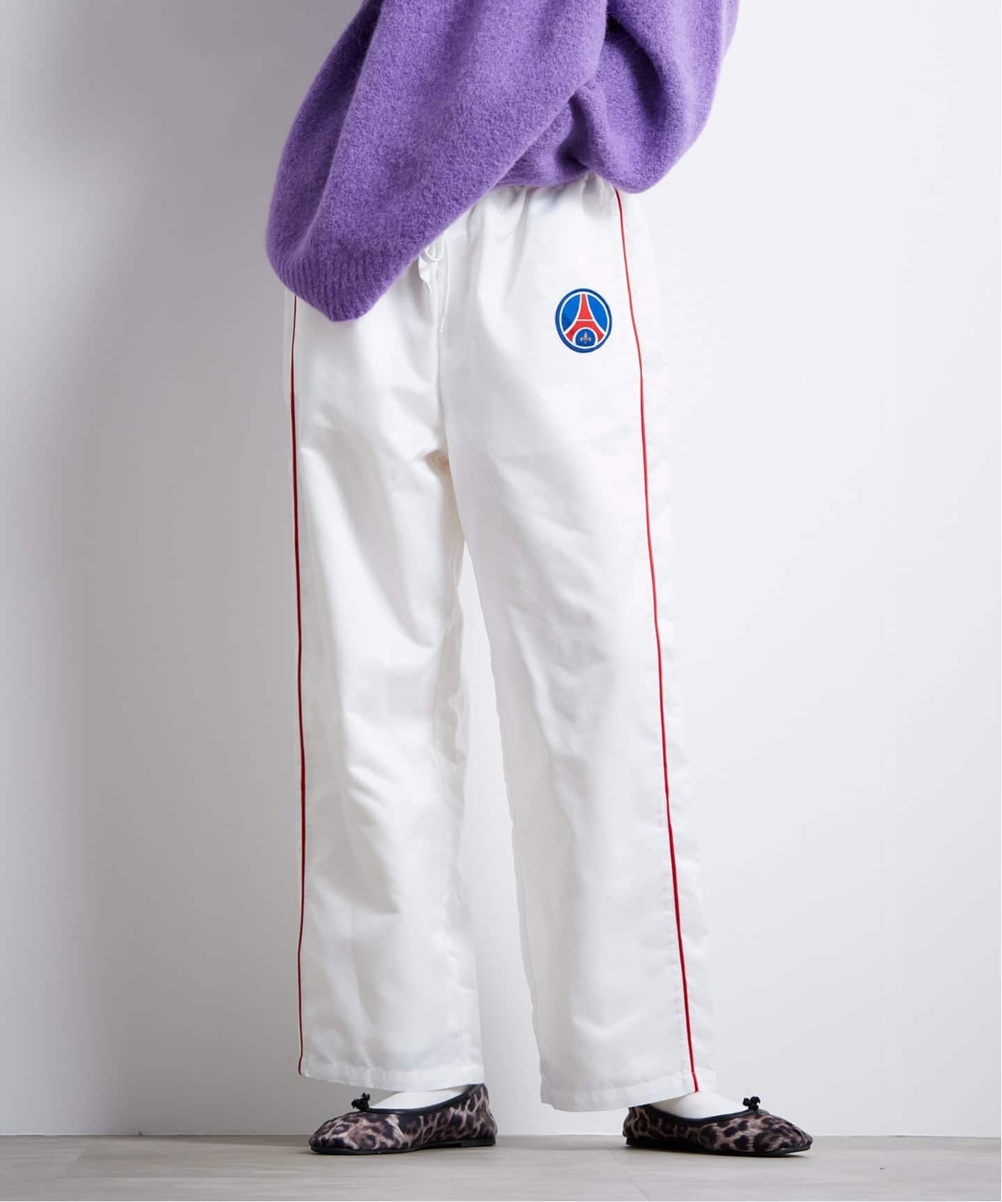 【入手困難】paris saint german️jordan トラックパンツ Paris Saint-Germain &frasl; パリ・サン＝ジェルマンJP PIPING PANTS