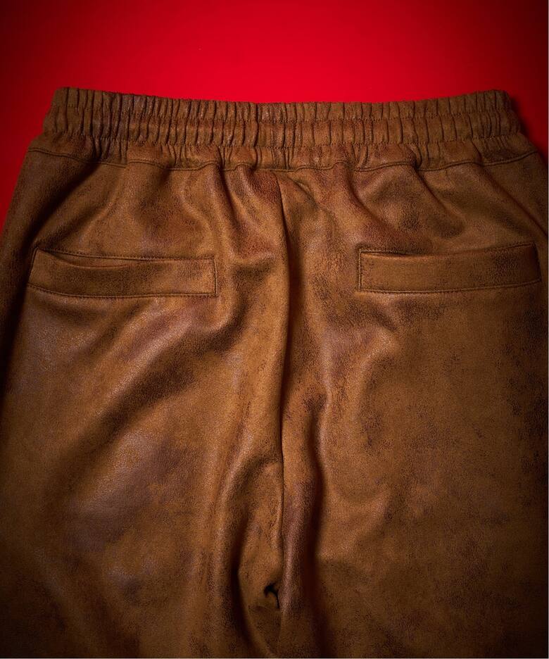 Liverpool FC / リバプール FC】Fake Leather Track Pants（スラックス  