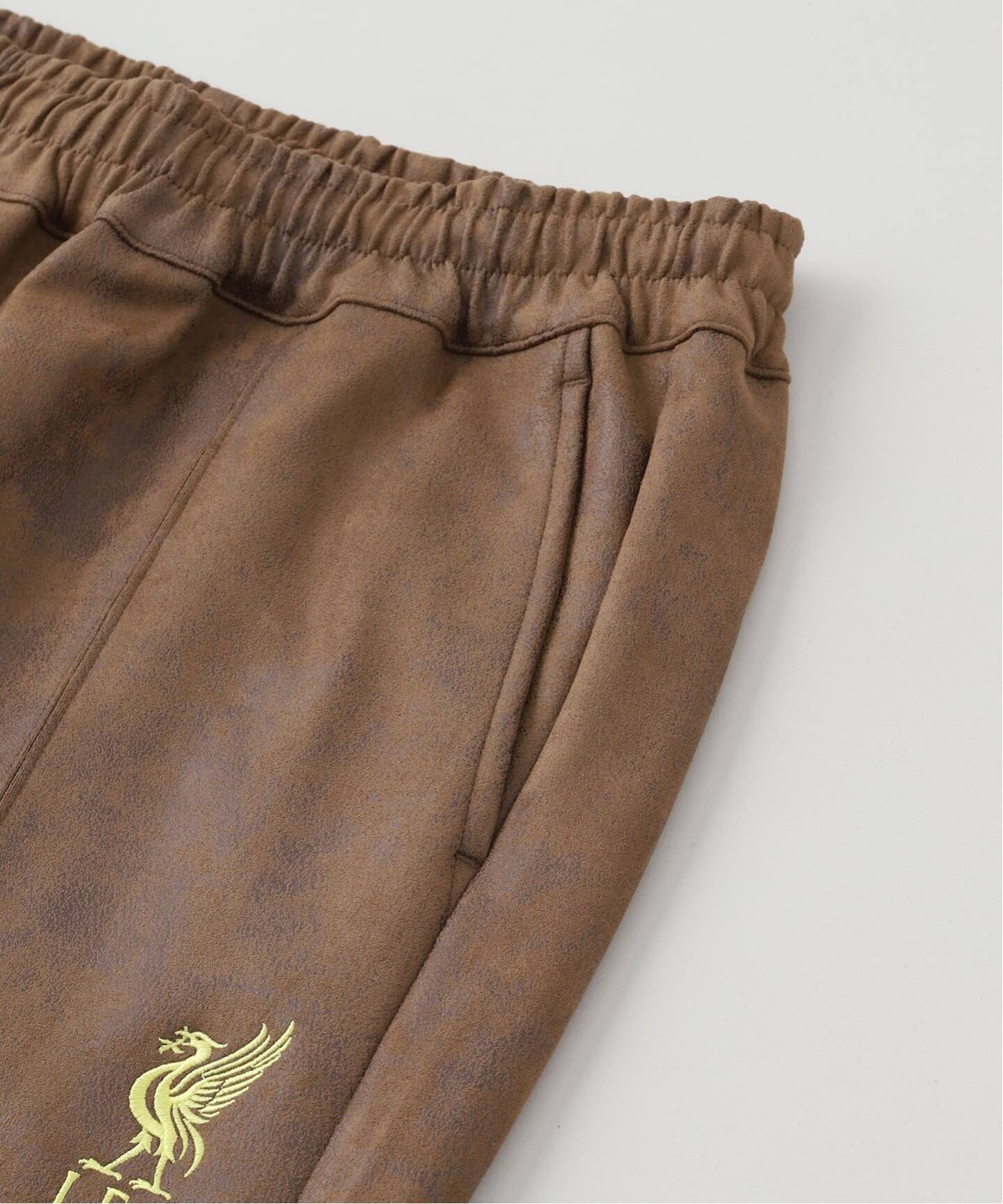 Liverpool FC / リバプール FC】Fake Leather Track Pants（スラックス