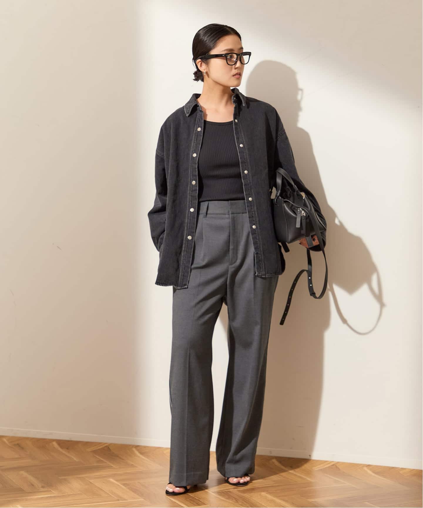 supplier レザーラインパンツ ダークグレー ソフトサキソニーラインパンツ（その他パンツ）｜JOURNAL STANDARD L