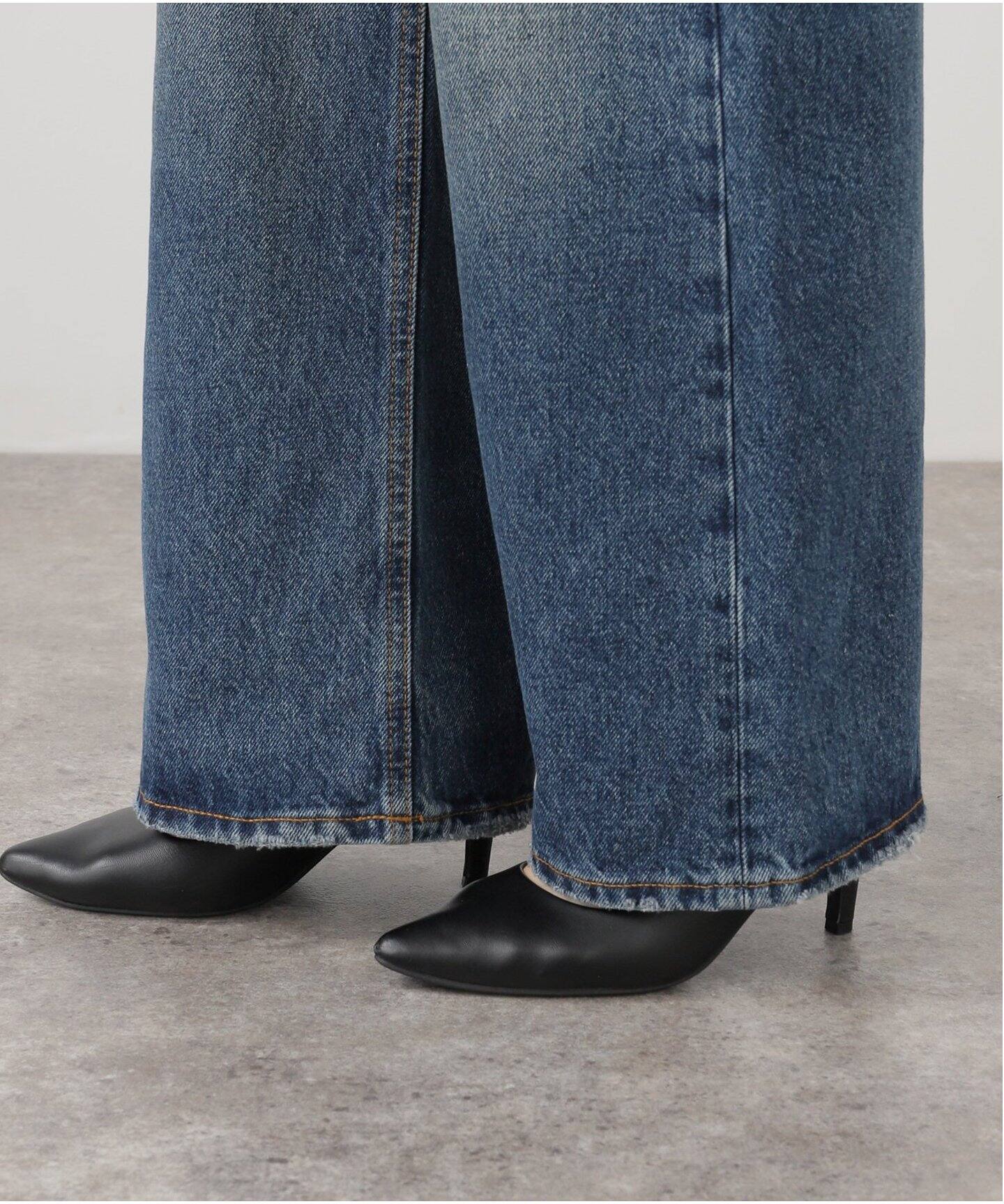 HAIKURE bnthany denim mid blue ハイクル　デニム HAIKURE ハイクル / クロップドフレアデニム(DIRTY MID BLUE