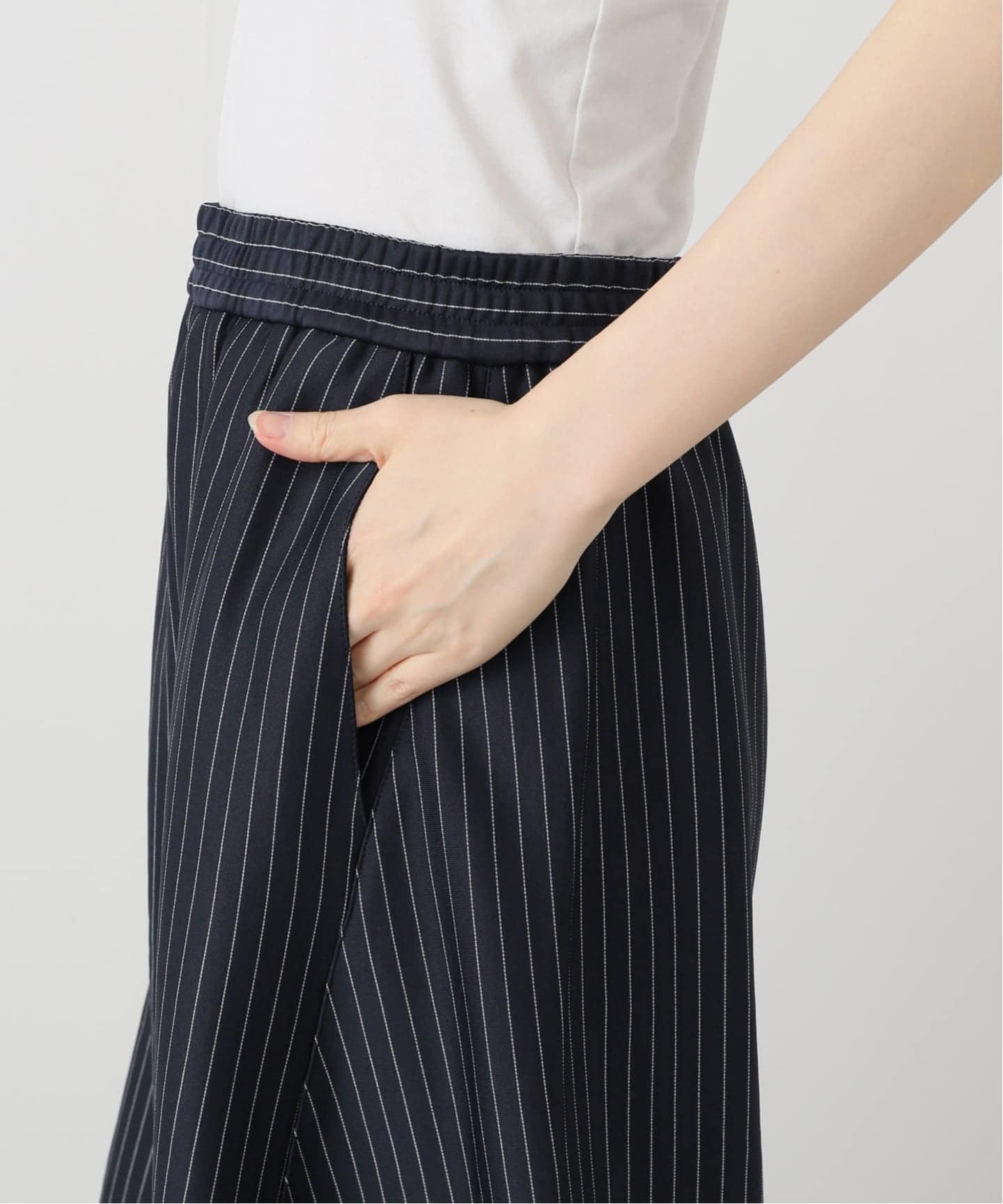 TIBI/ティビ】 PINSTRIPE ACTIVE KNIT WINSLOW PANT：パンツ