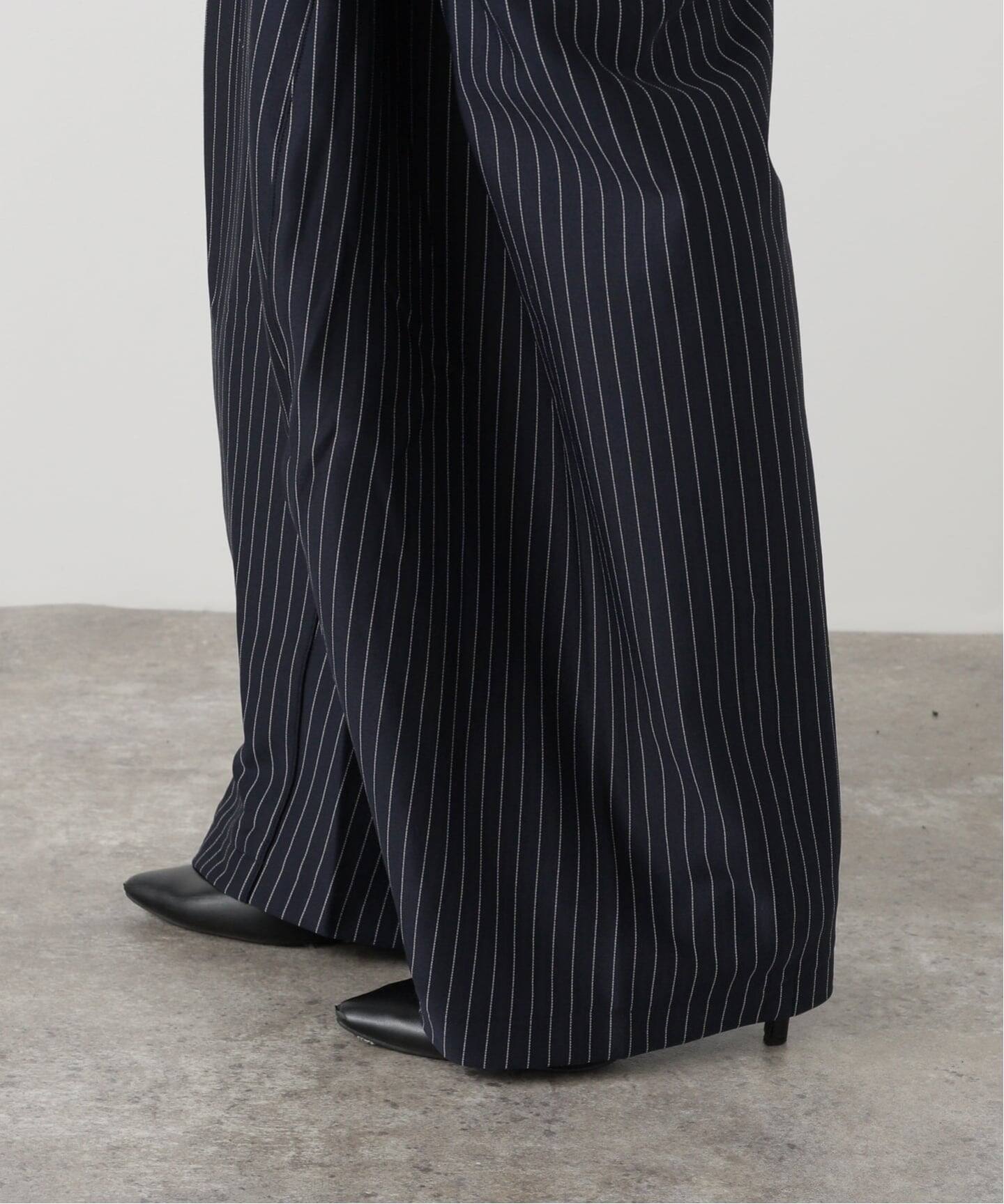 TIBI/ティビ】 PINSTRIPE ACTIVE KNIT WINSLOW PANT：パンツ
