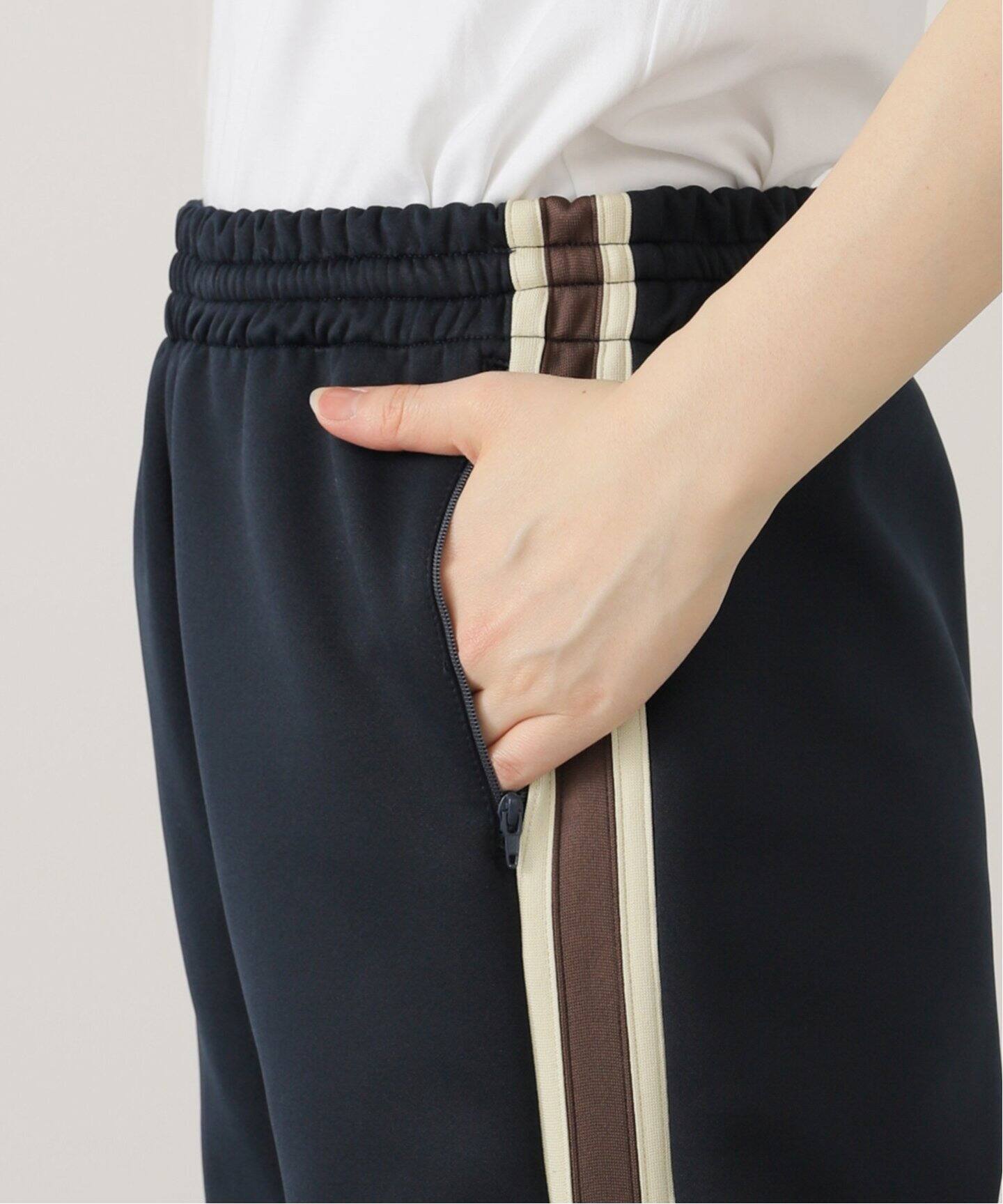 Uhr/ウーア】Line Pants：パンツ（その他パンツ）｜JOURNAL STANDARD L 