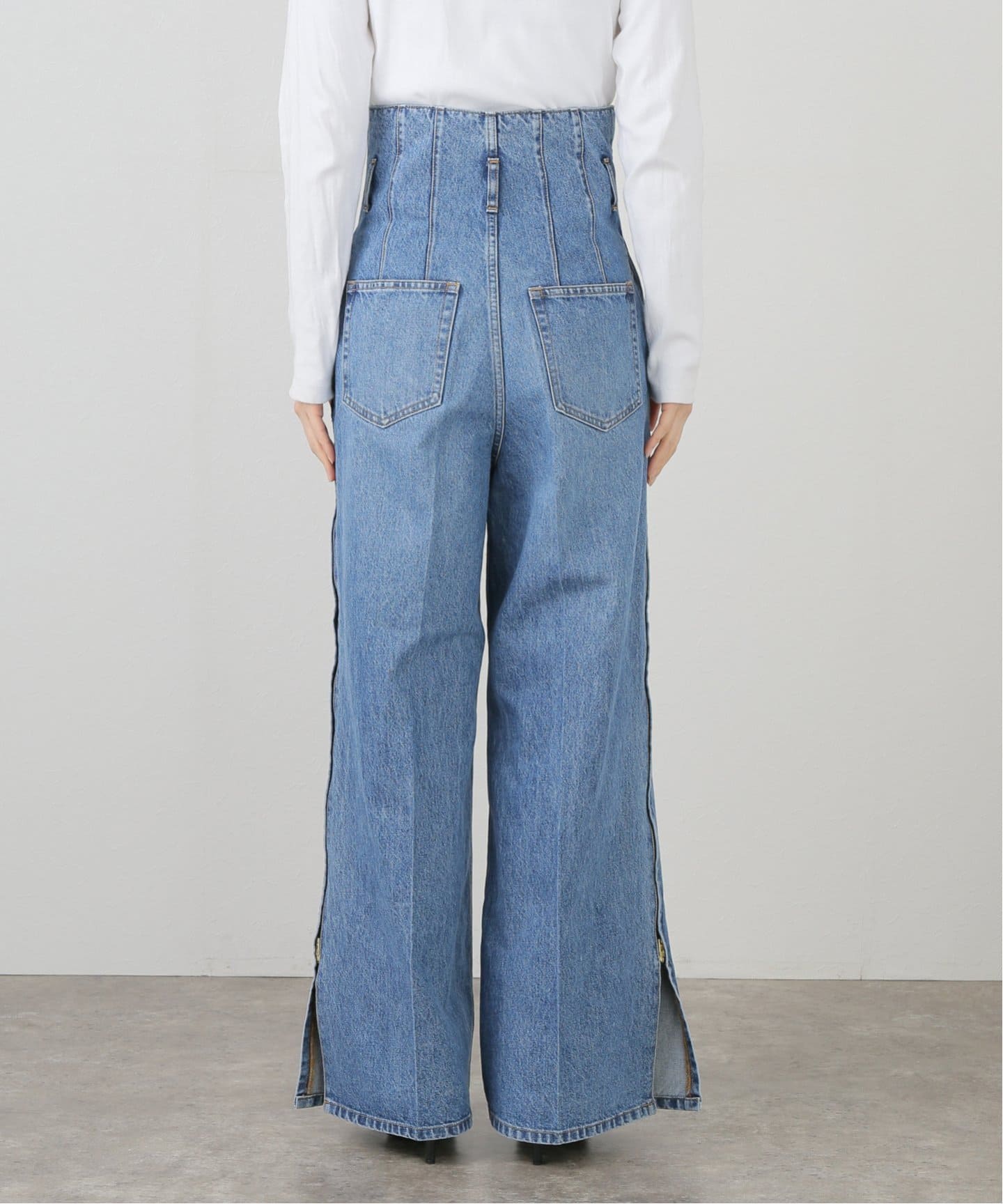 【TOGA】WIDE DENIM PANTS / BLU＊要在庫確認＊ TOGA TOO トーガ トゥ SS25 WIDE DENIM PANTS / BLU - NUBIAN