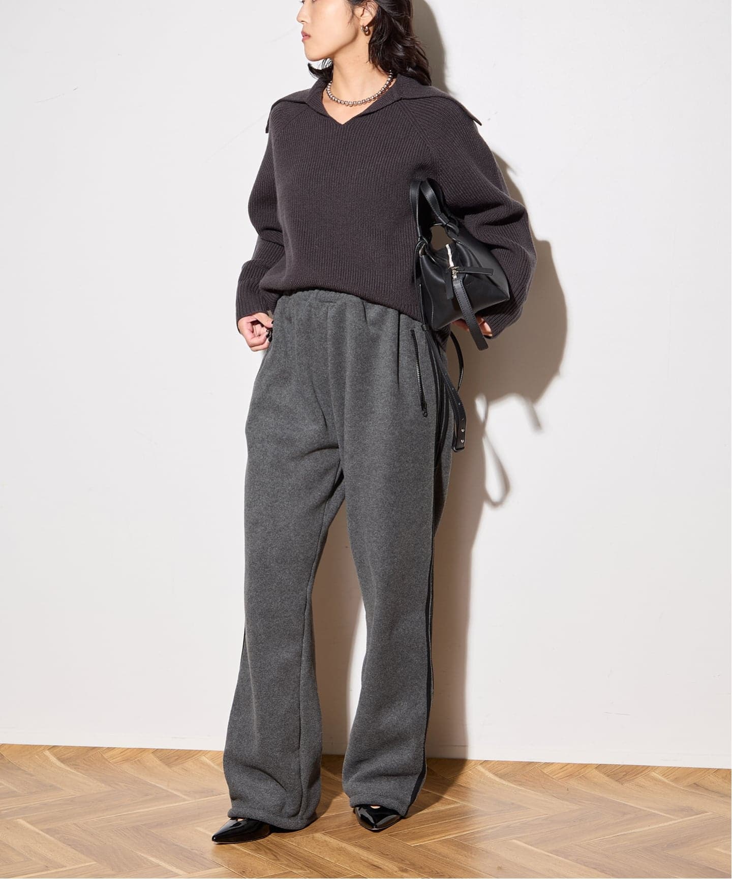 INSCRIRE /アンスクリア】Fleece Loose Fit Track Pants:パンツ