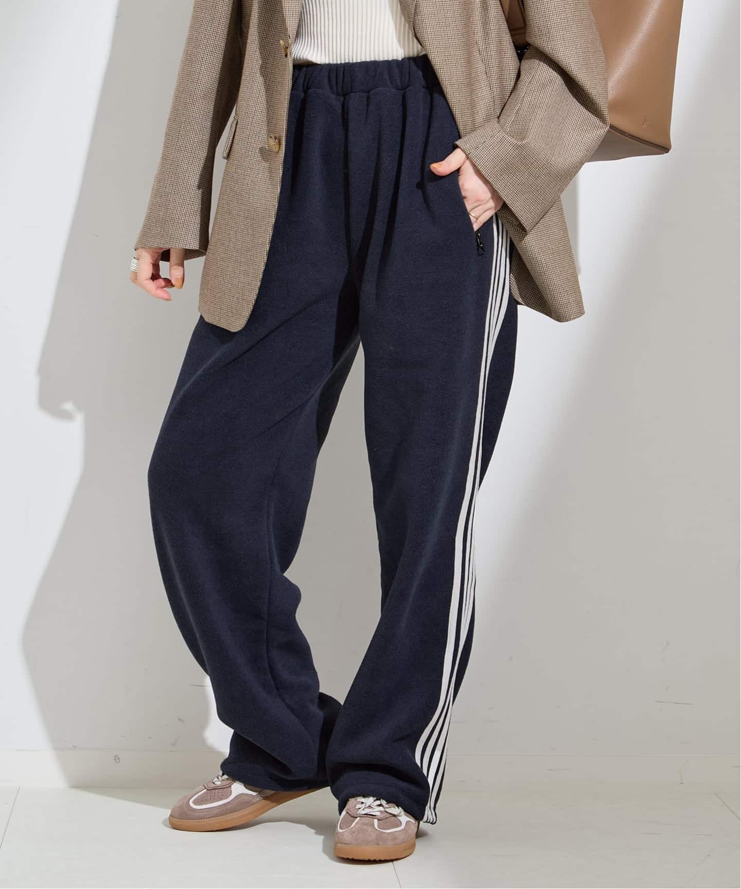 INSCRIRE /アンスクリア】Fleece Loose Fit Track Pants:パンツ