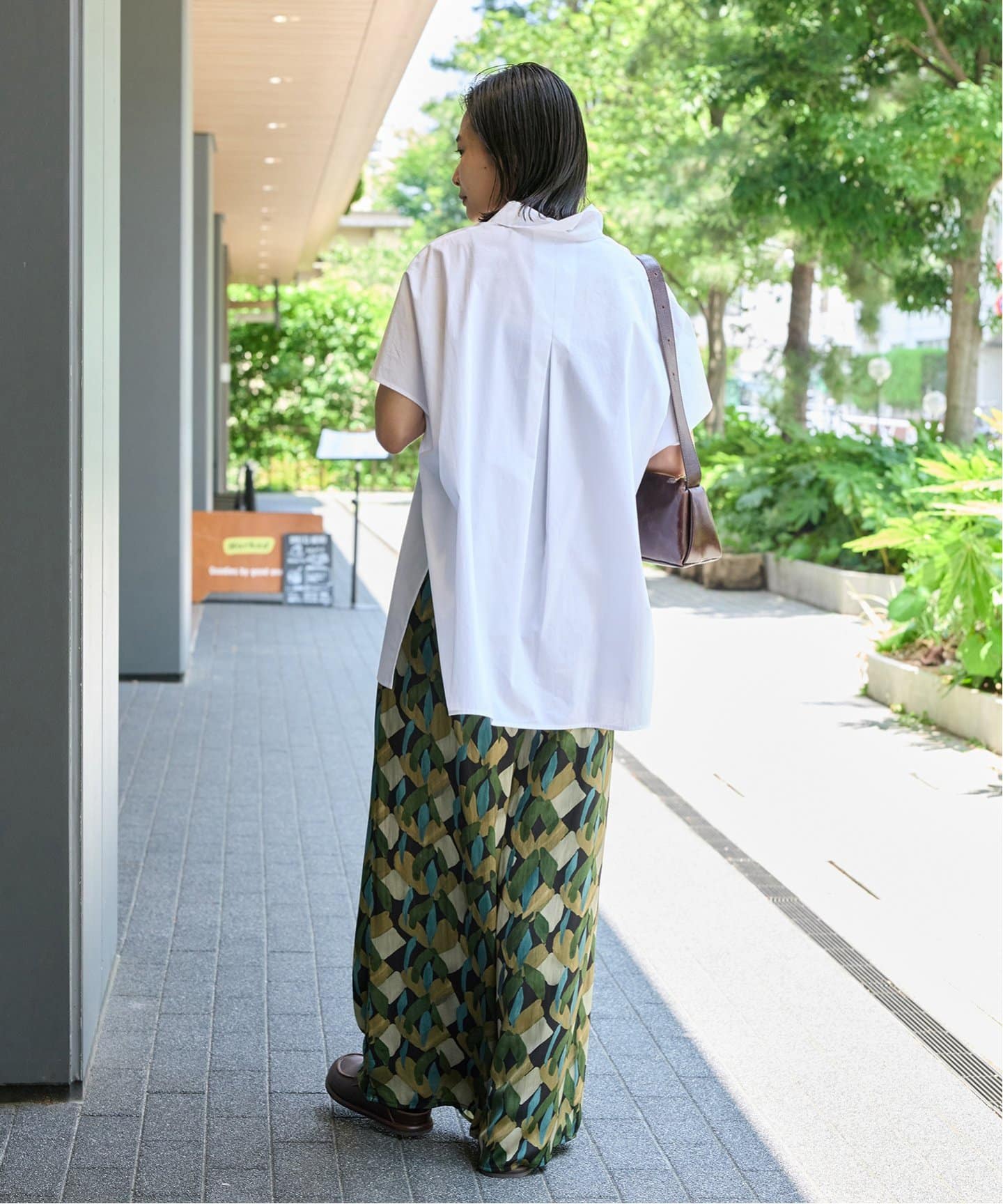 2023/完売/ノーブル/ペインティングプリントパンツ/36 セール】ボタニカルプリントストレートパンツ（その他パンツ