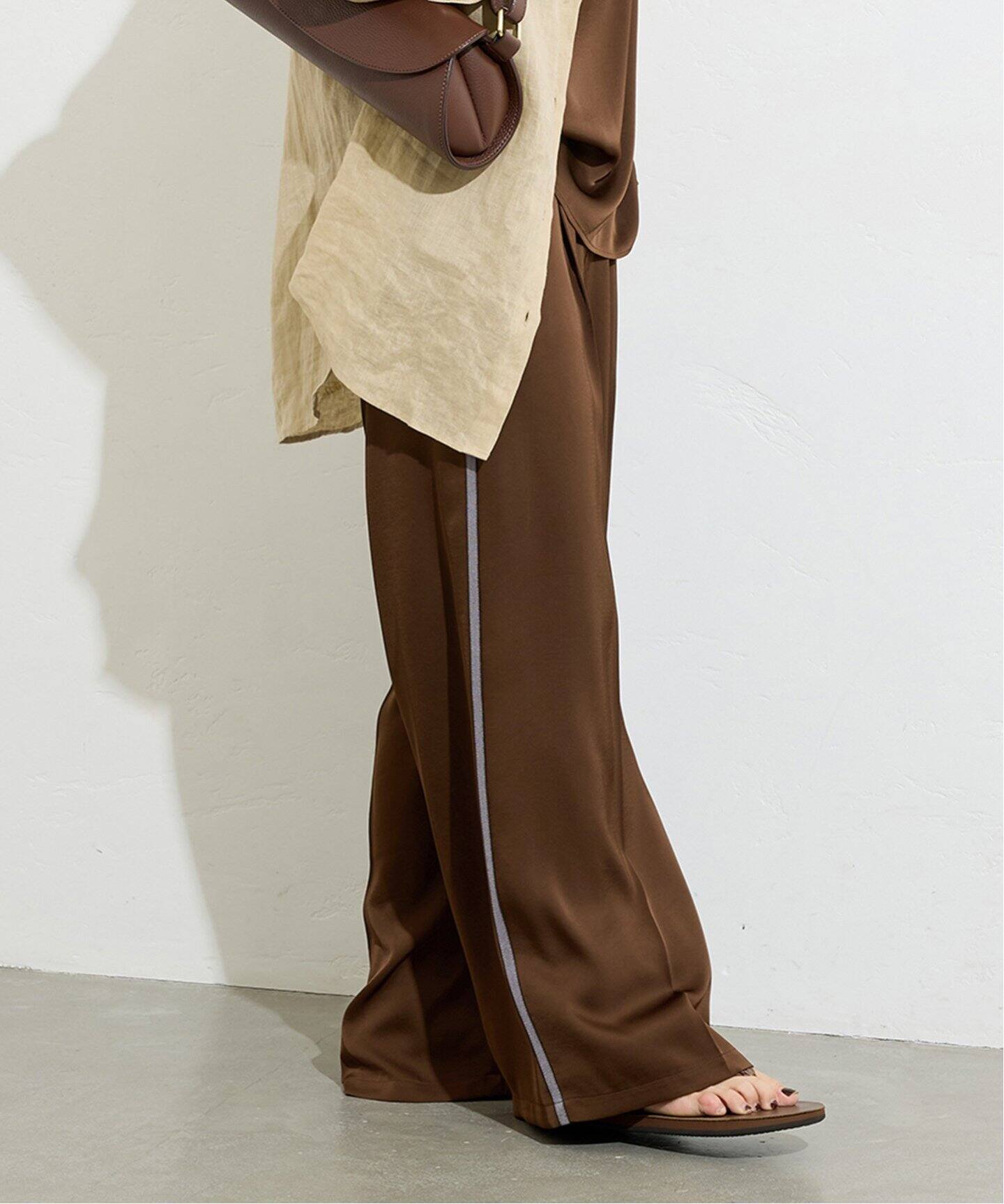 追加》【＆FUNCTION】【接触冷感/洗える】マットサテンワイドパンツ