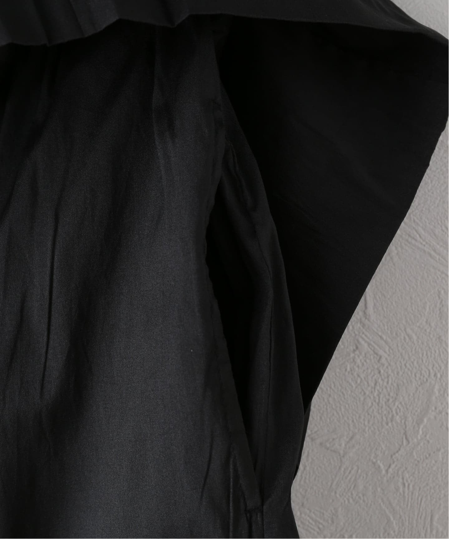 SARA MALLIKA/サラマリカ】POLLY TAFFETA FRILL PANTS（その他パンツ